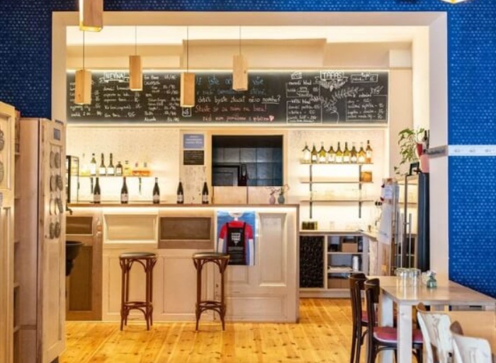 Vinárna Na břehu Rhôny Plzeň foto 4