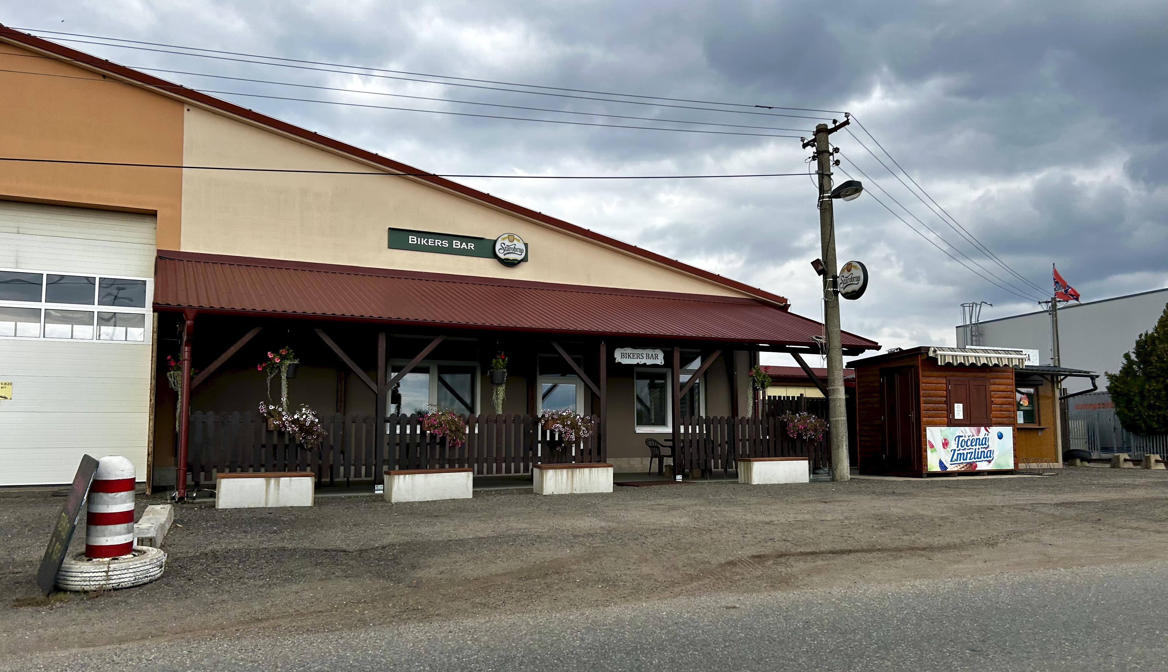 Bikers Bar & Club Podivín foto 2