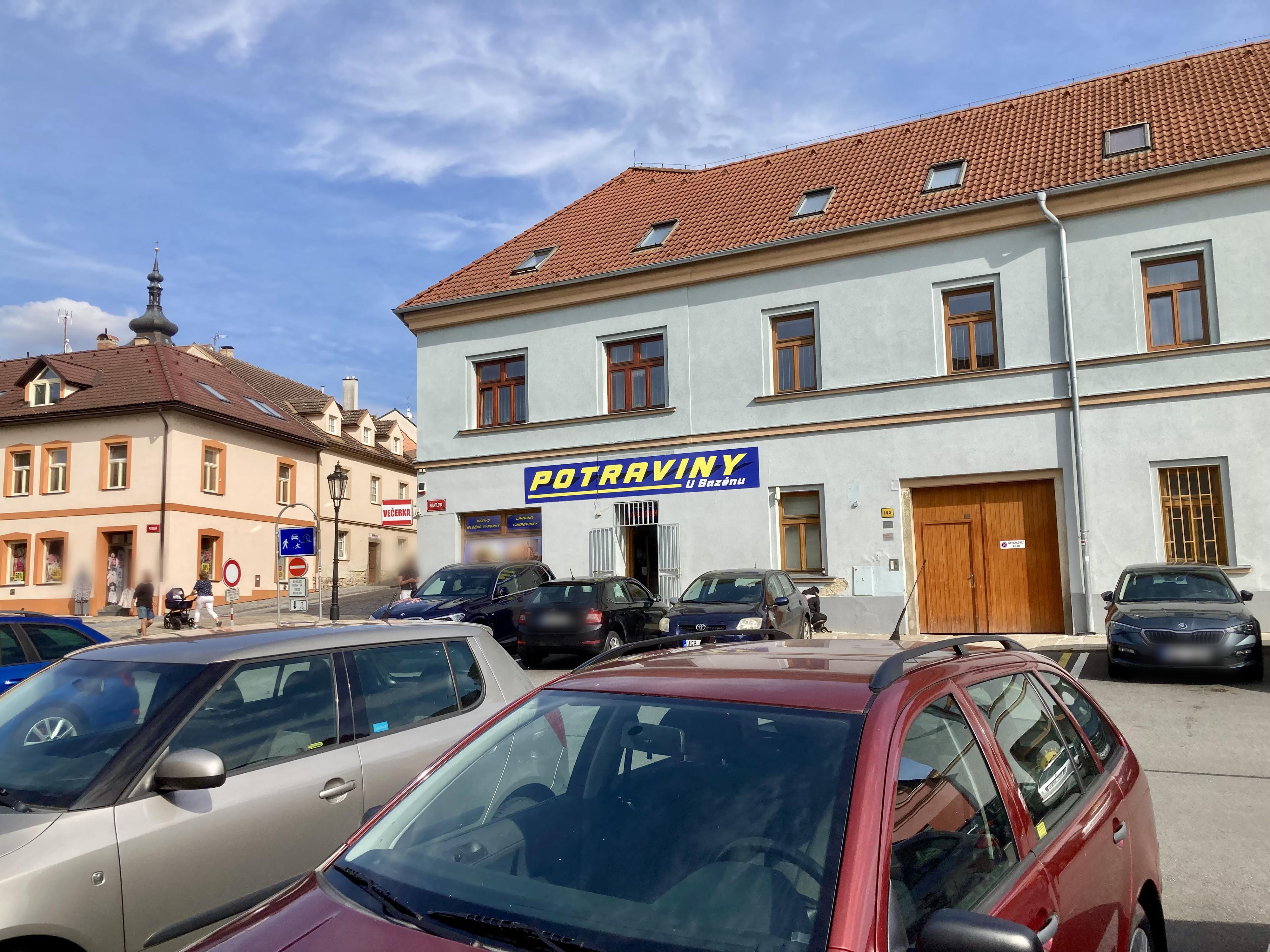 Potraviny U Bazénu foto 1