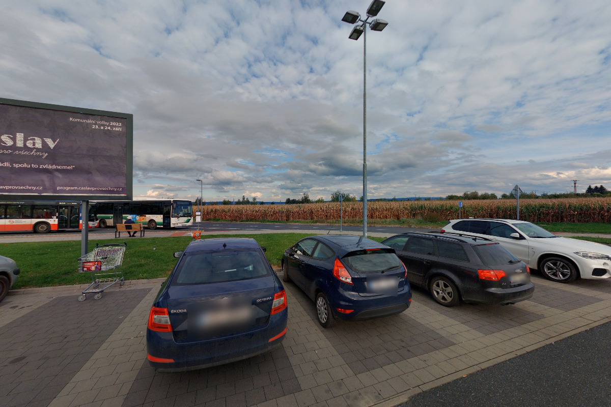 Dobíjecí stanice E.ON Drive