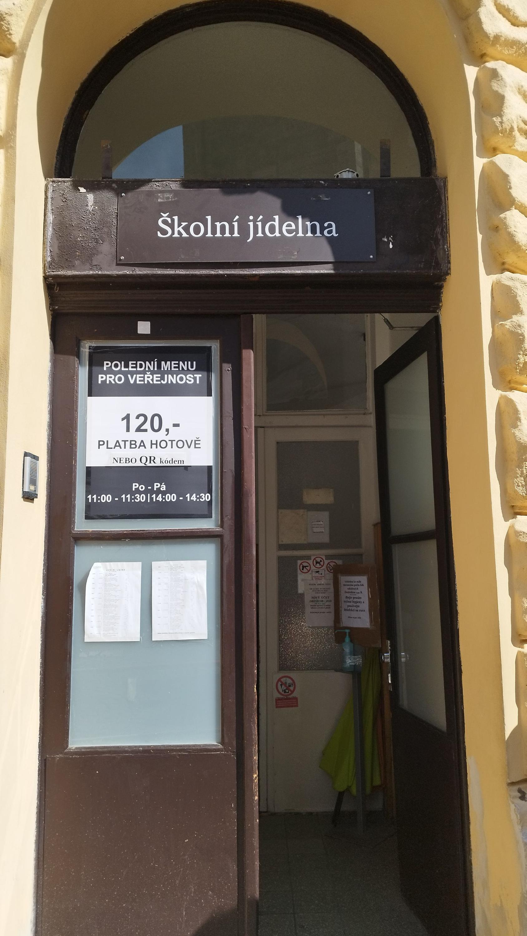 Školní jídelna Uhelný trh foto 2