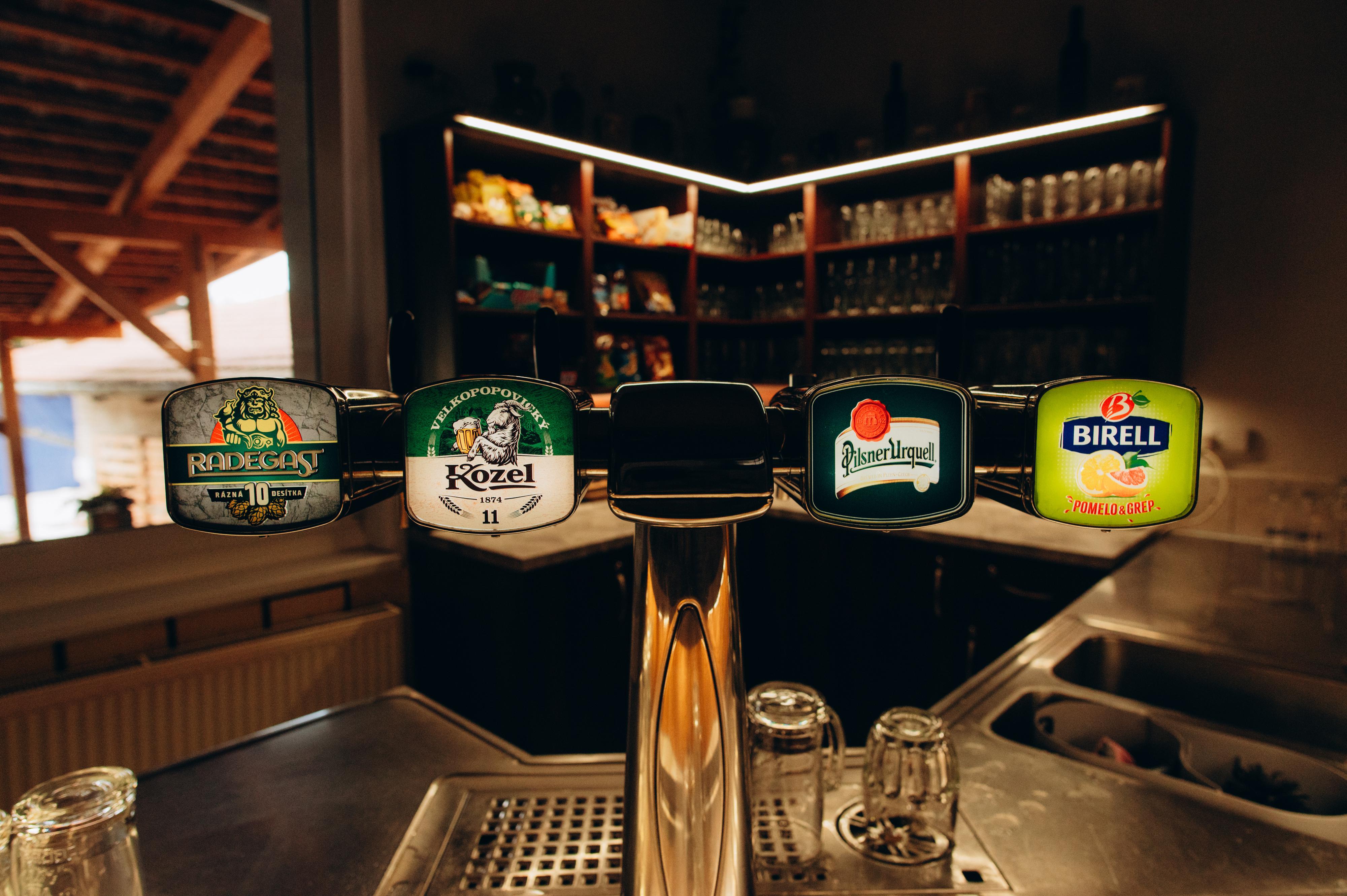 Obecní hospoda Vážany foto 4