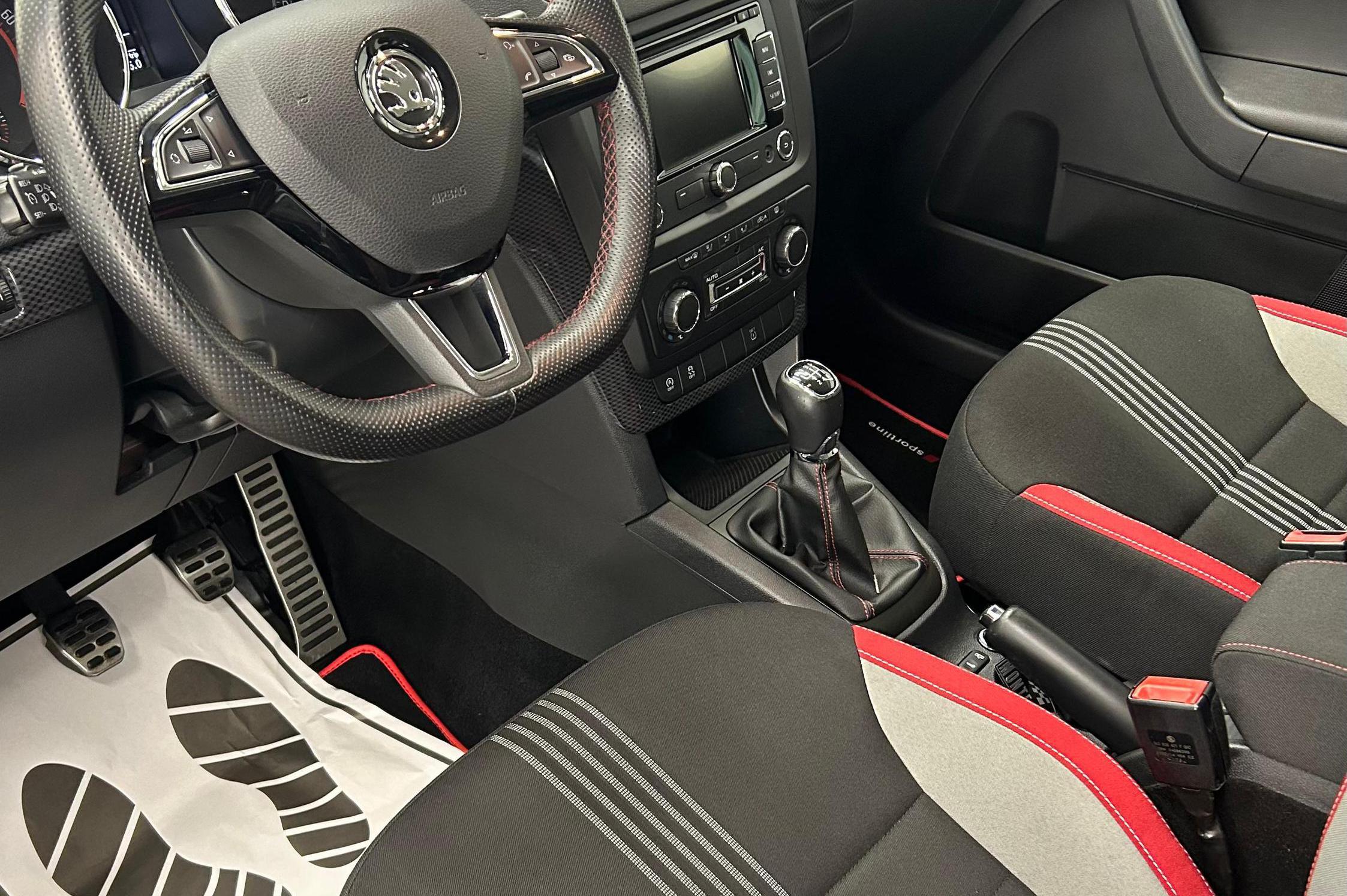 Čištění vozu Emli