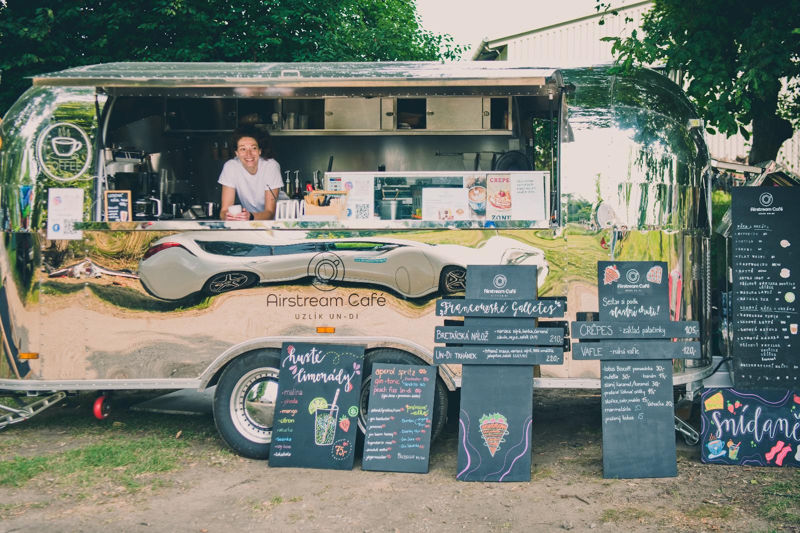 Airstream Café Uzlík-Un di