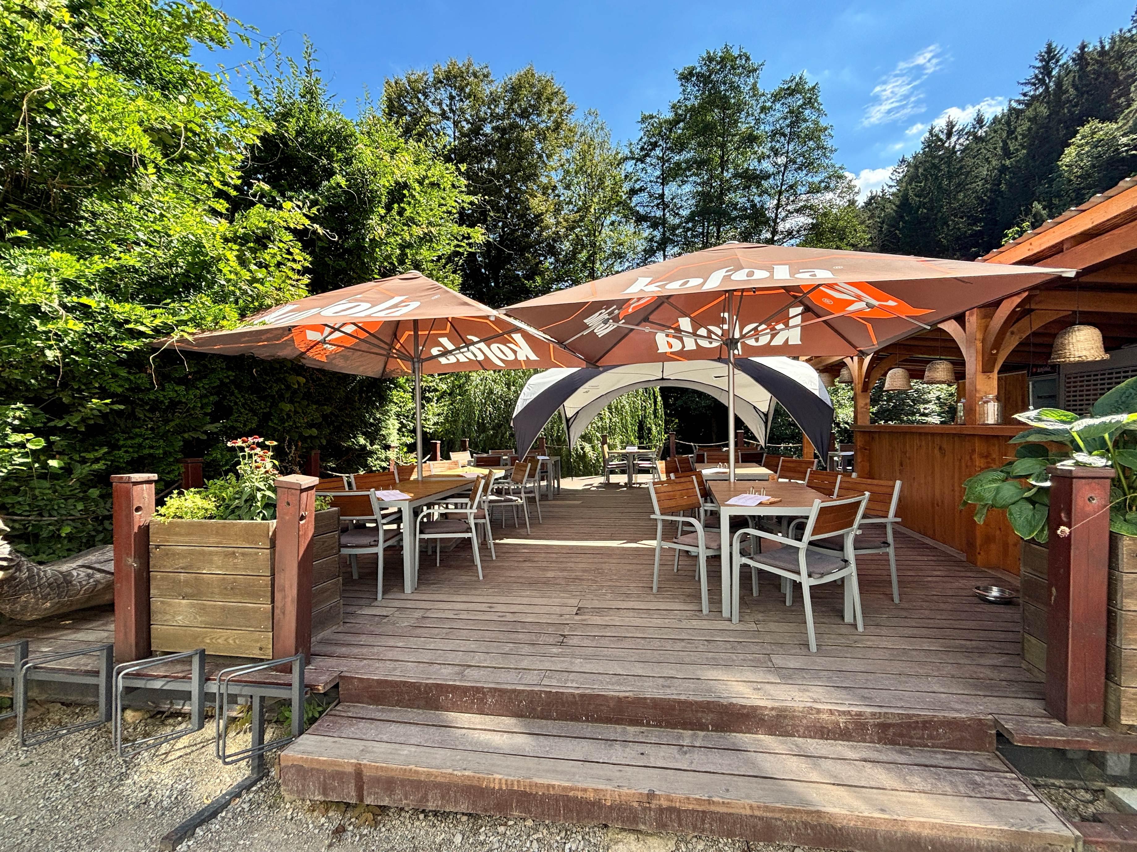 Restaurace - Penzion Hamr Dívčí Kámen foto 5