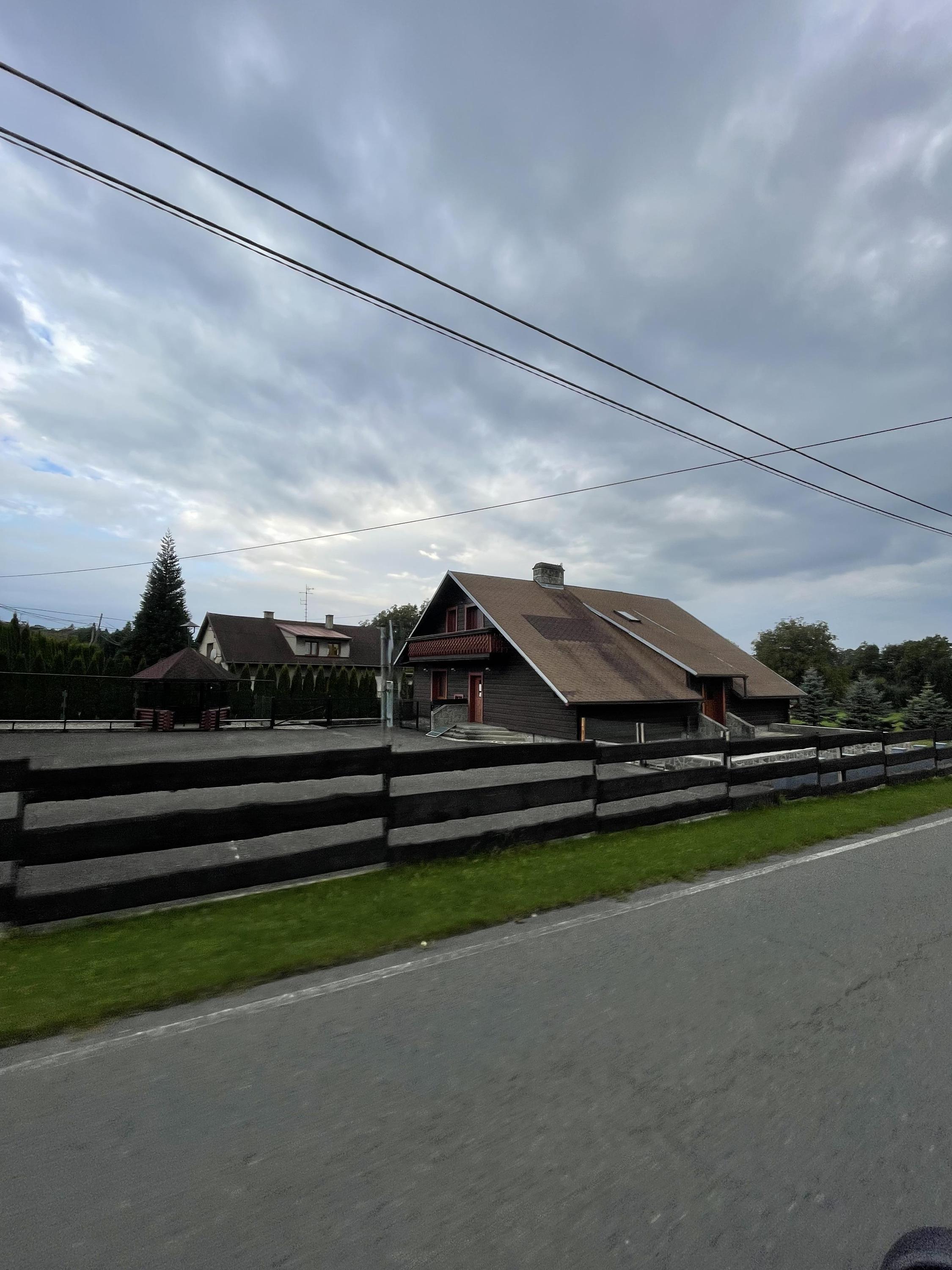 Restaurace Koliba Juřena foto 2