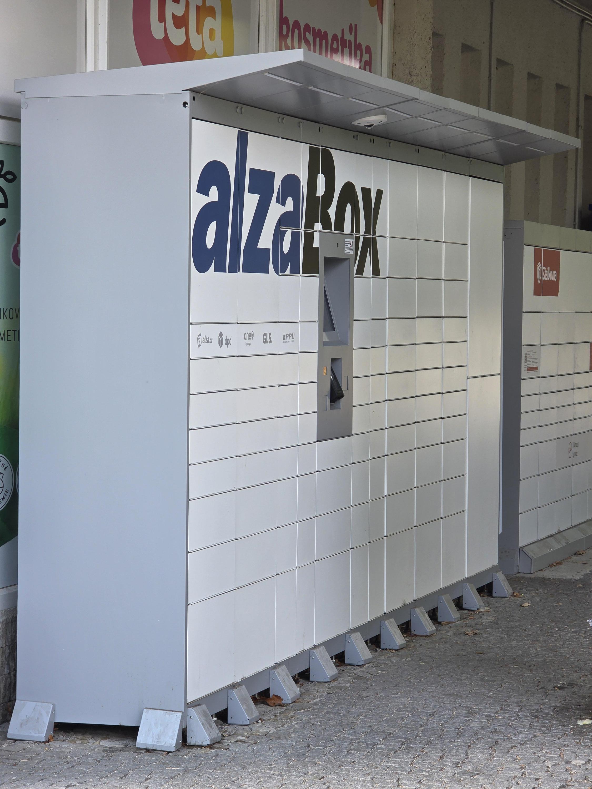 AlzaBox foto 1
