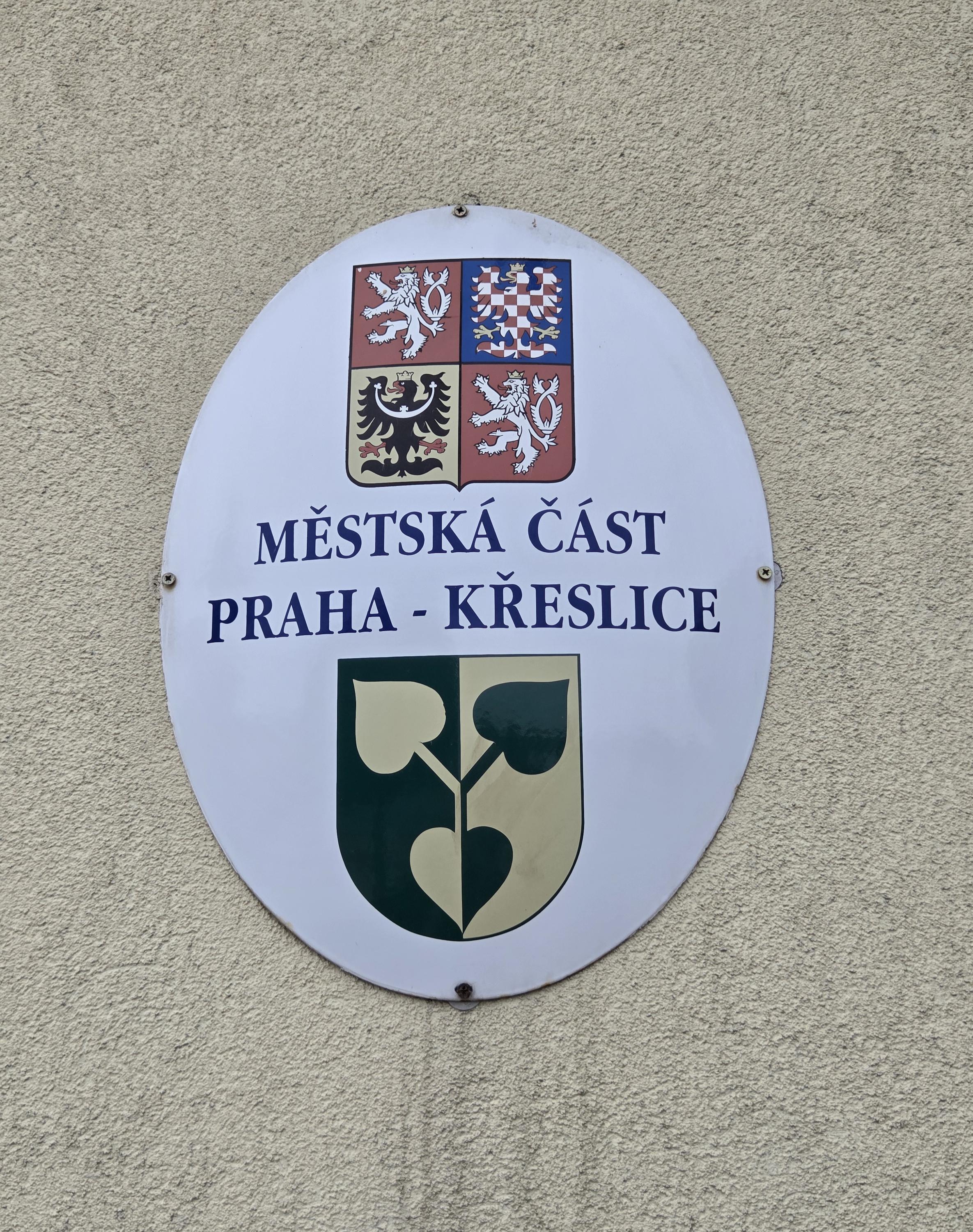 Úřad městské části Praha-Křeslice foto 4