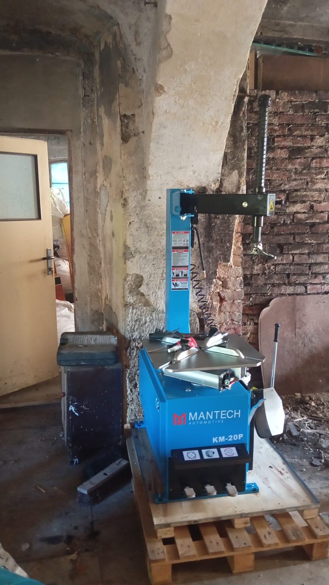 Pískování - pneuservis Šluknovsko foto 2