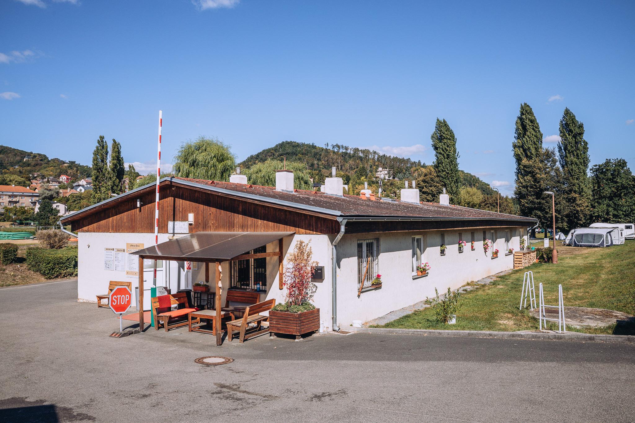 Autocamp Beroun Na Hrázi foto 4