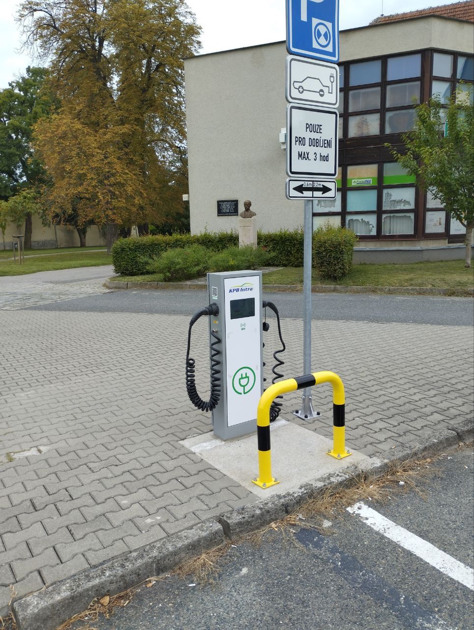 Dobíjecí stanice E-mobility foto 3