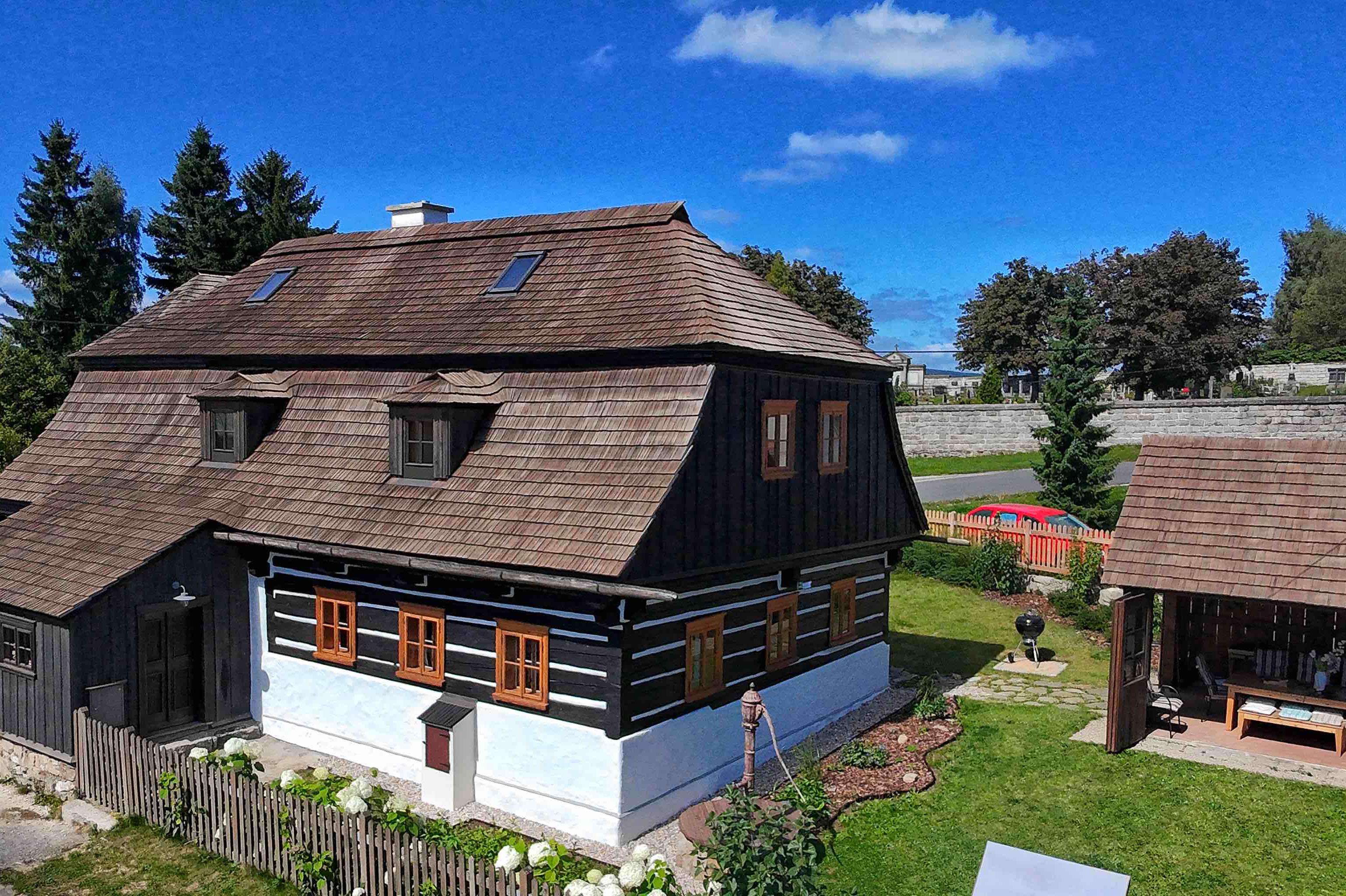 Pohádková roubenka foto 1