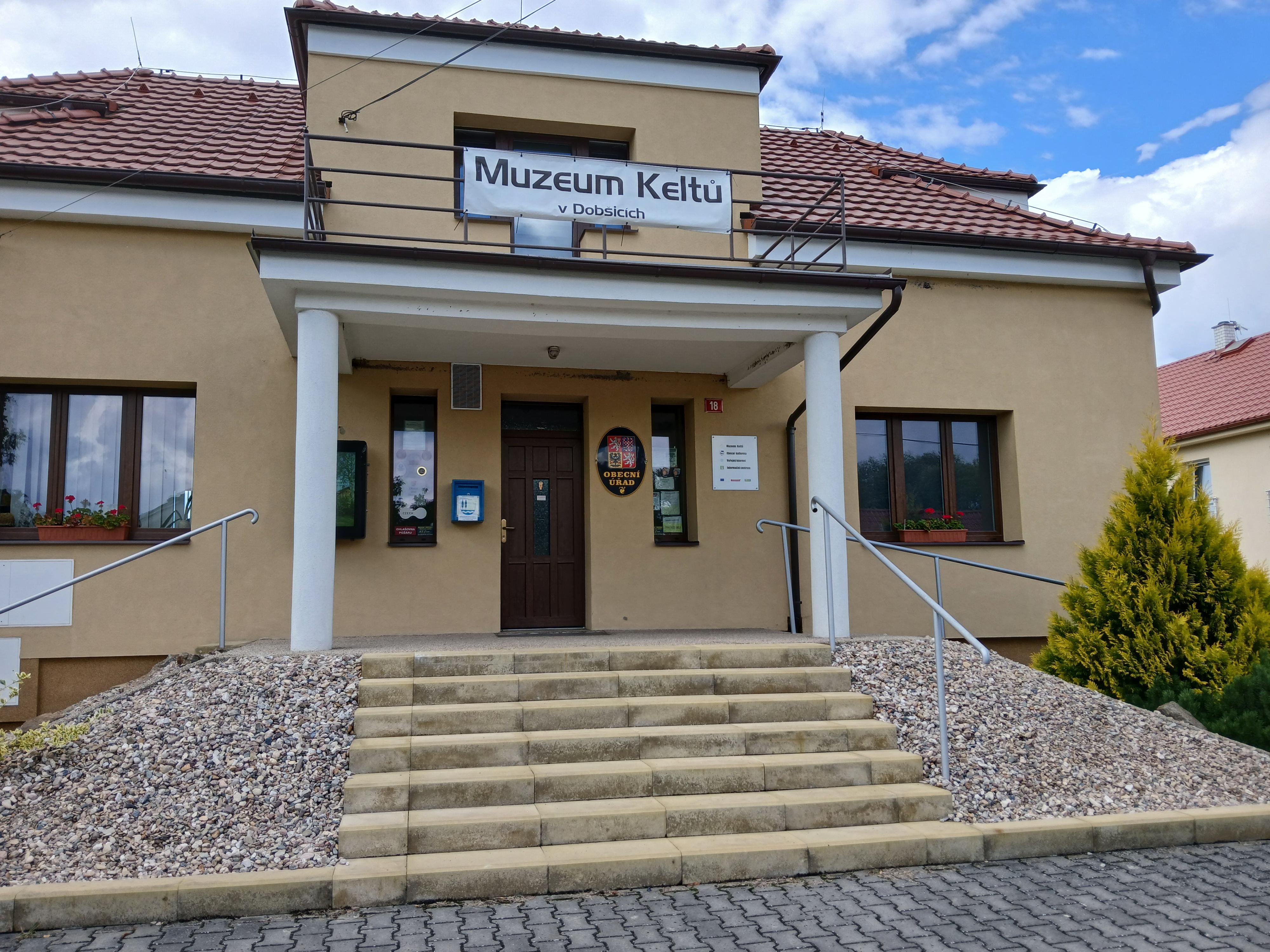 Obecní knihovna Dobšice