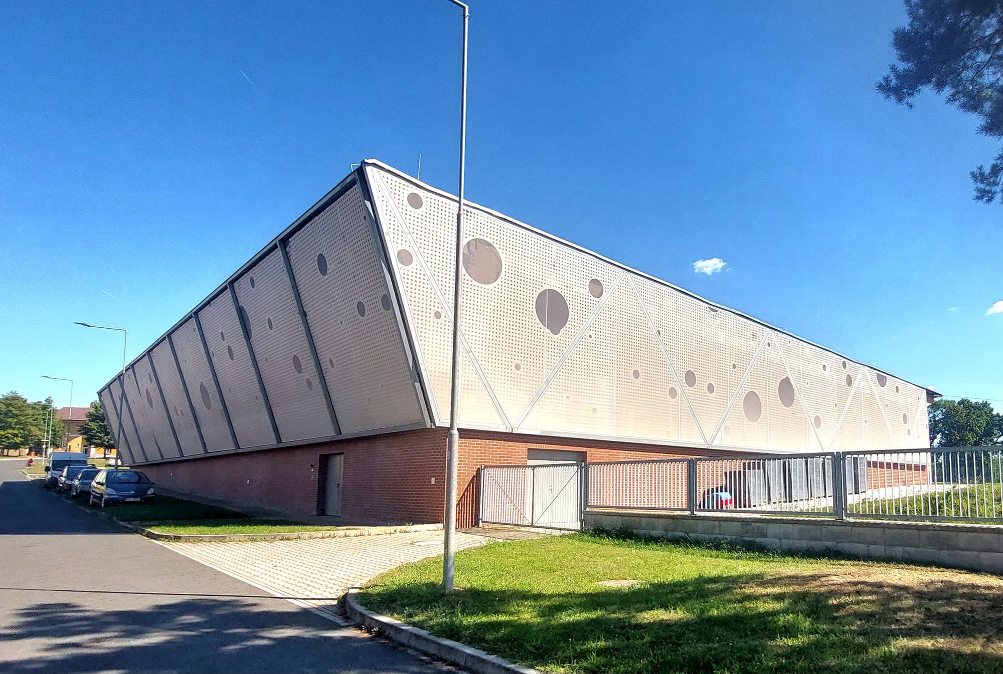 Sportovní hala Dobřany