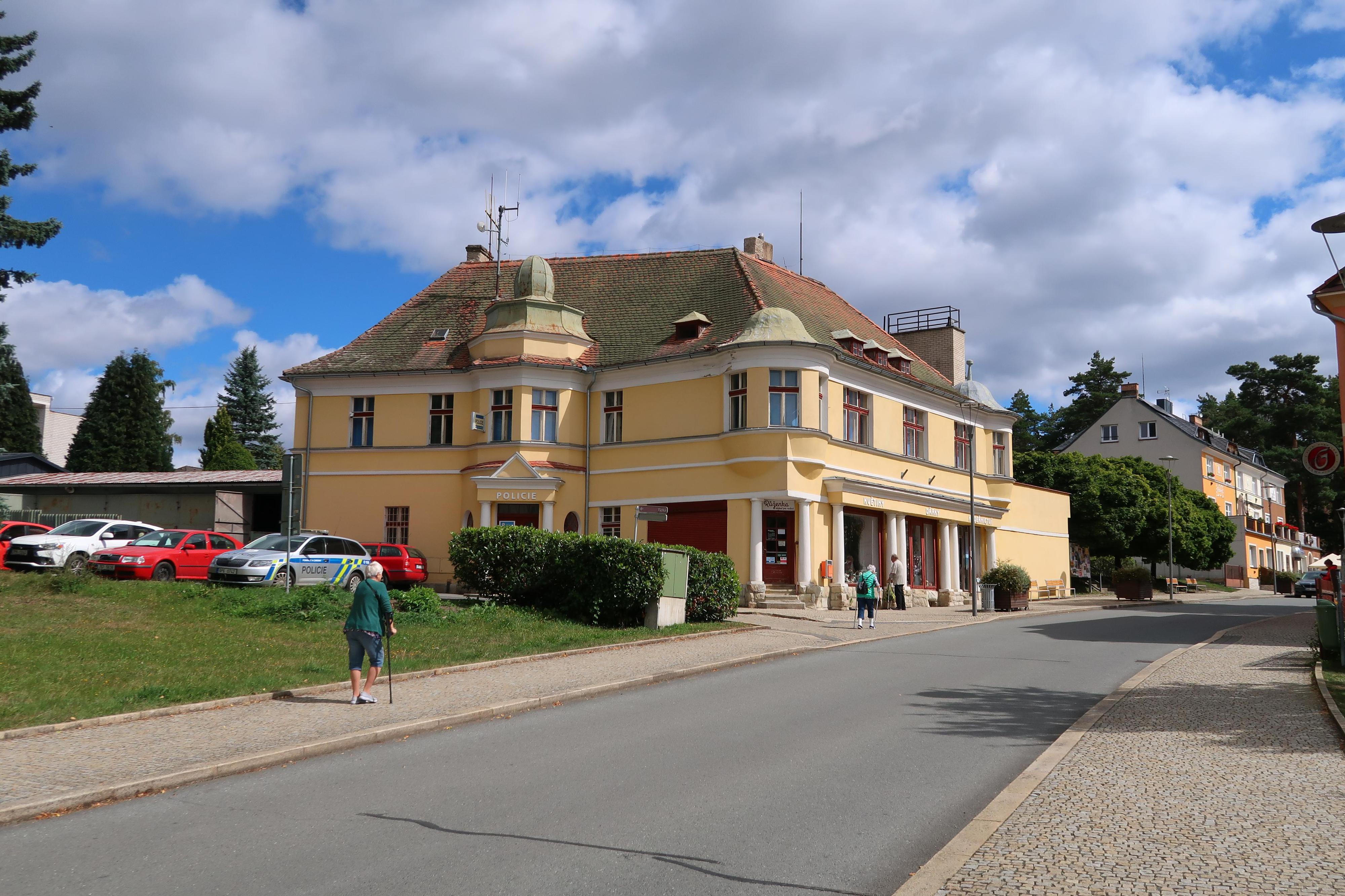 Policie ČR - Obvodní oddělení Konstantinovy Lázně foto 5