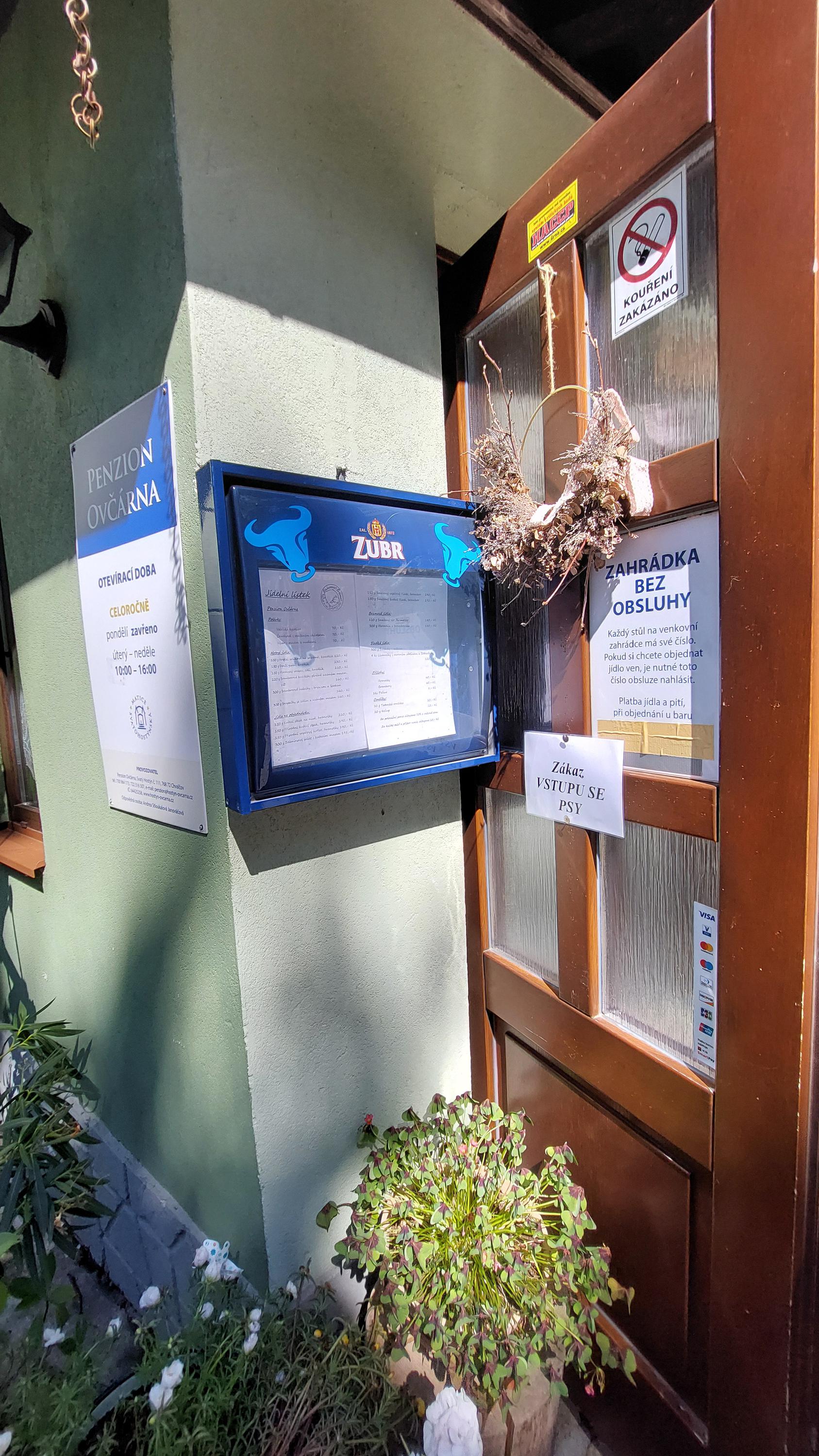Restaurace Penzion Ovčárna foto 2