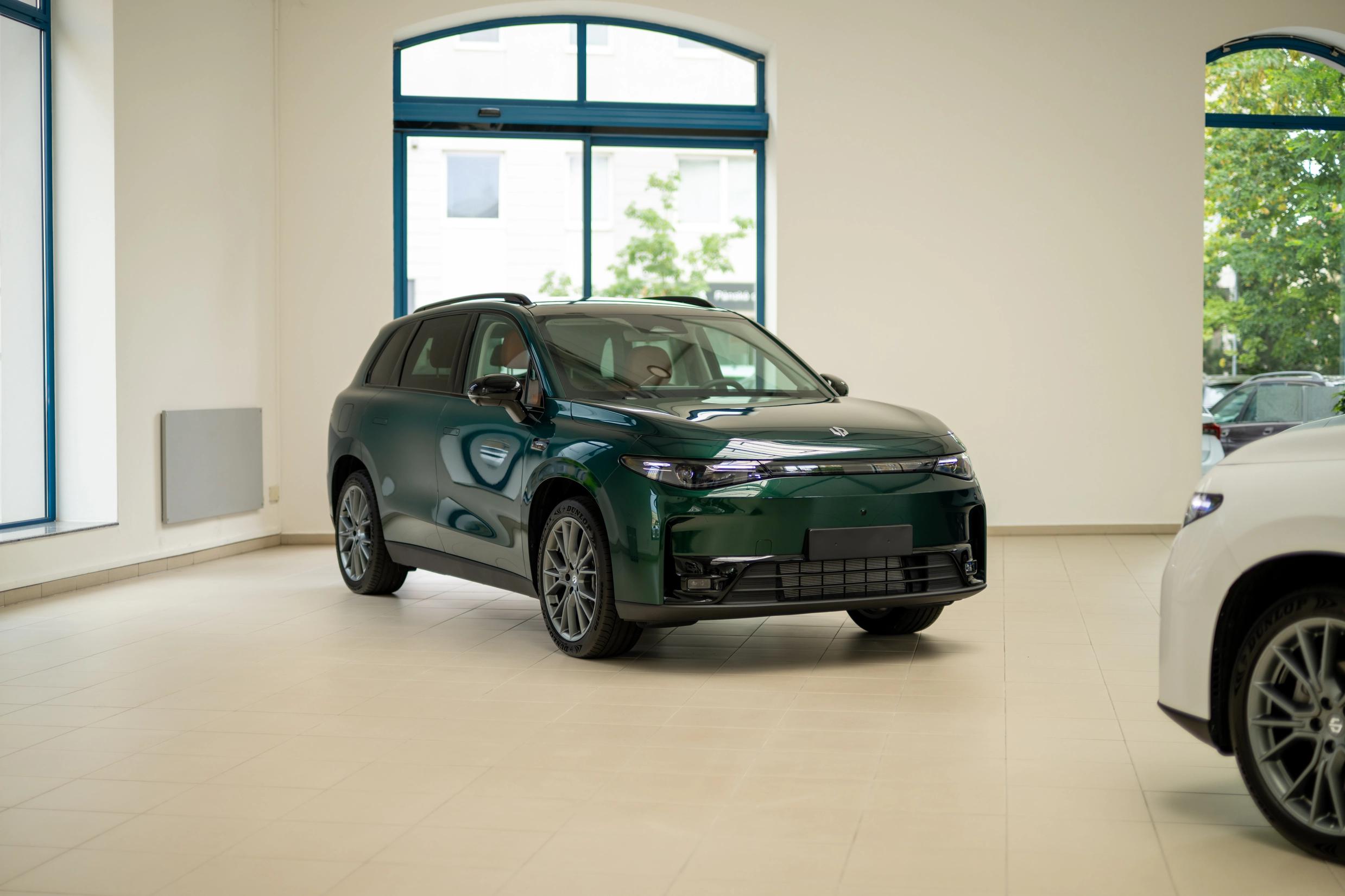 Emil Frey - LEAPMOTOR – Vysočany foto 5