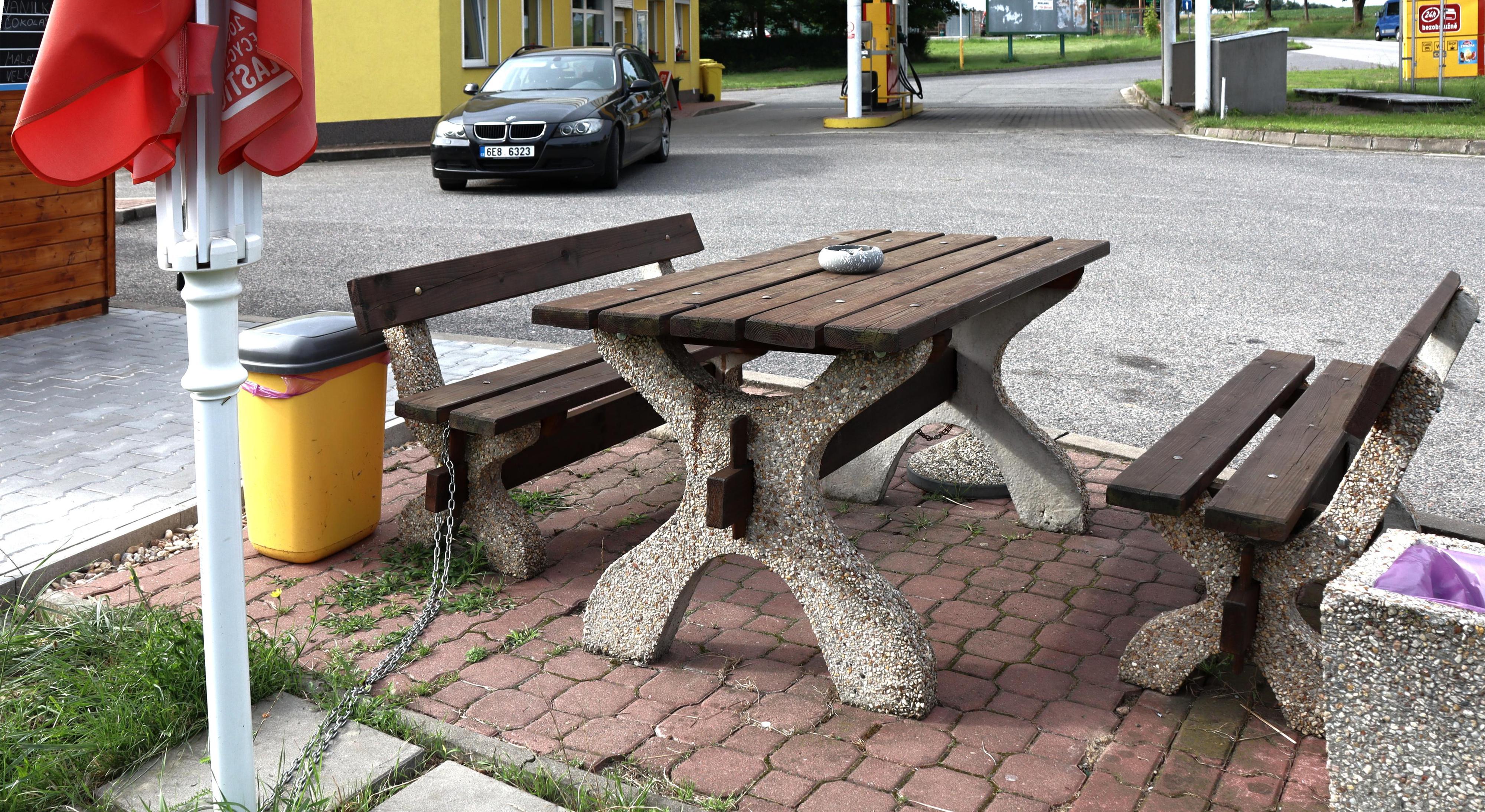 Zmrzlinový stánek Rozhovice foto 2