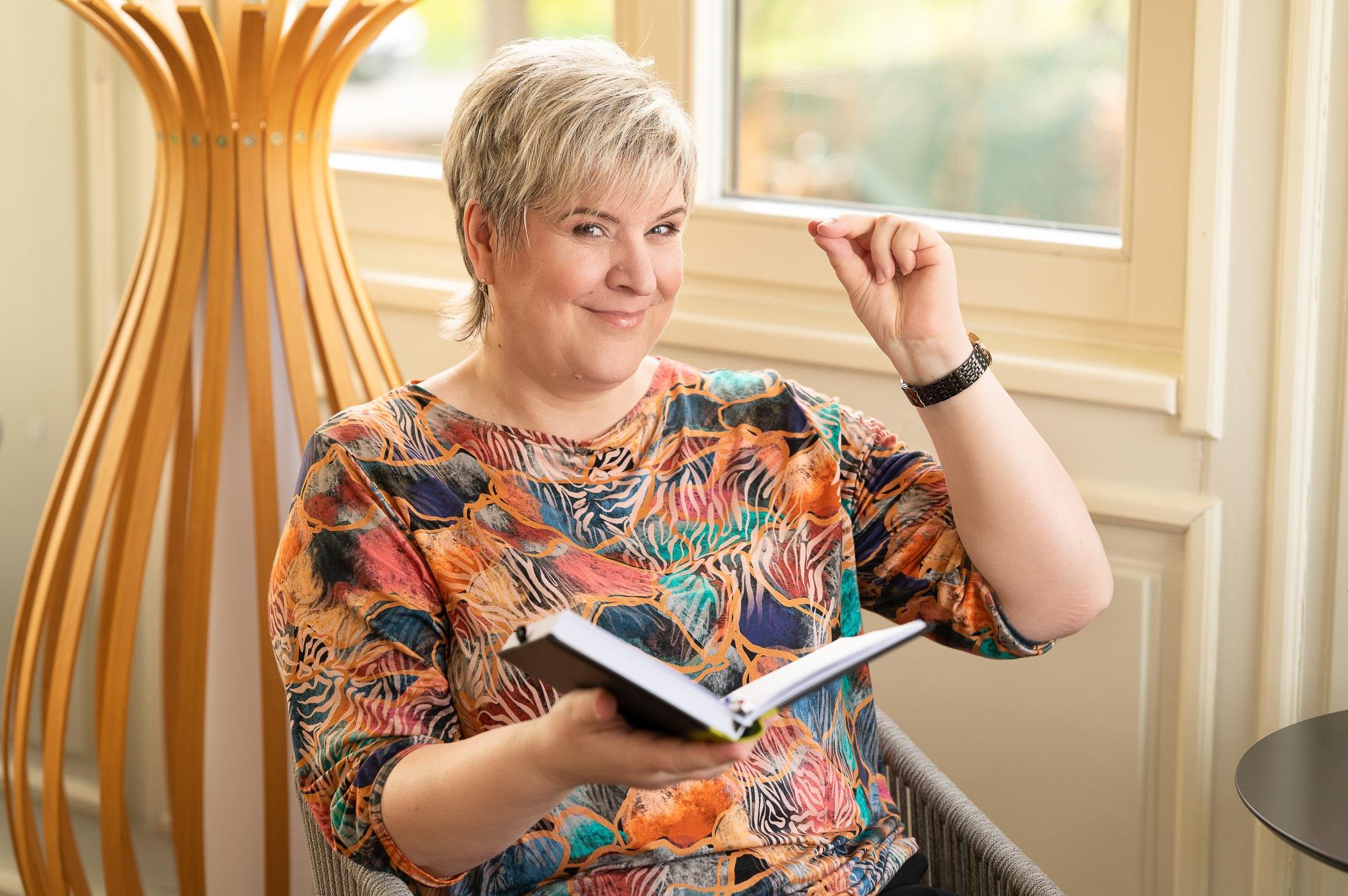 ALAKAI - Lenka Chvátlinová