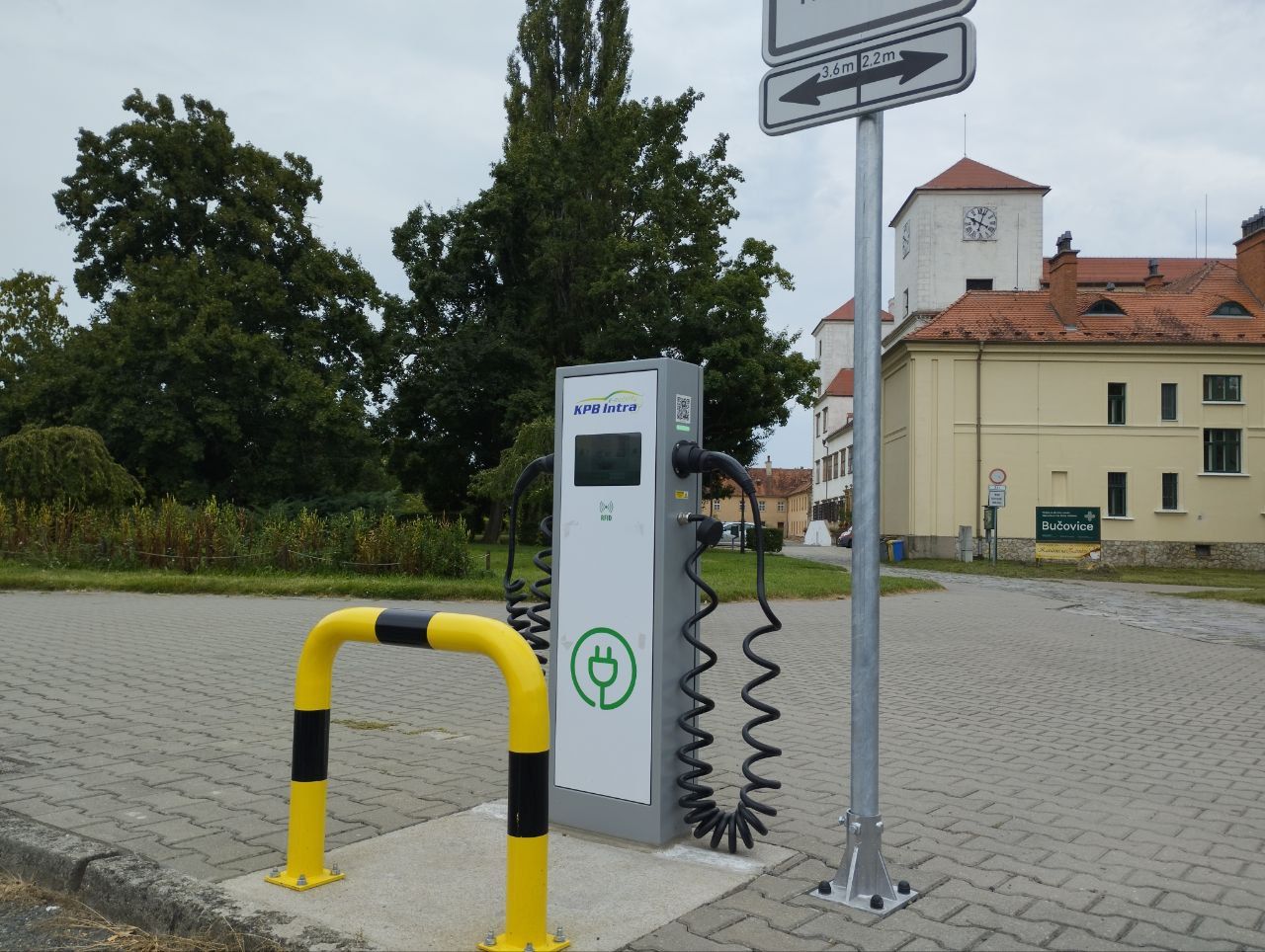 Dobíjecí stanice E-mobility foto 2