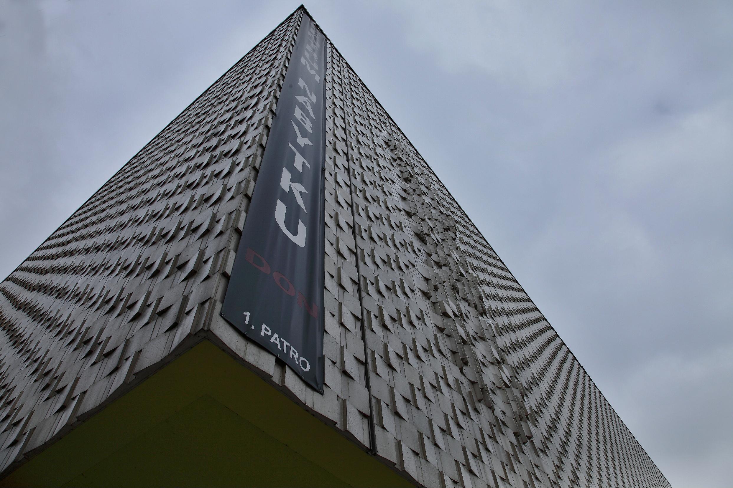 JITONA nábytek foto 2