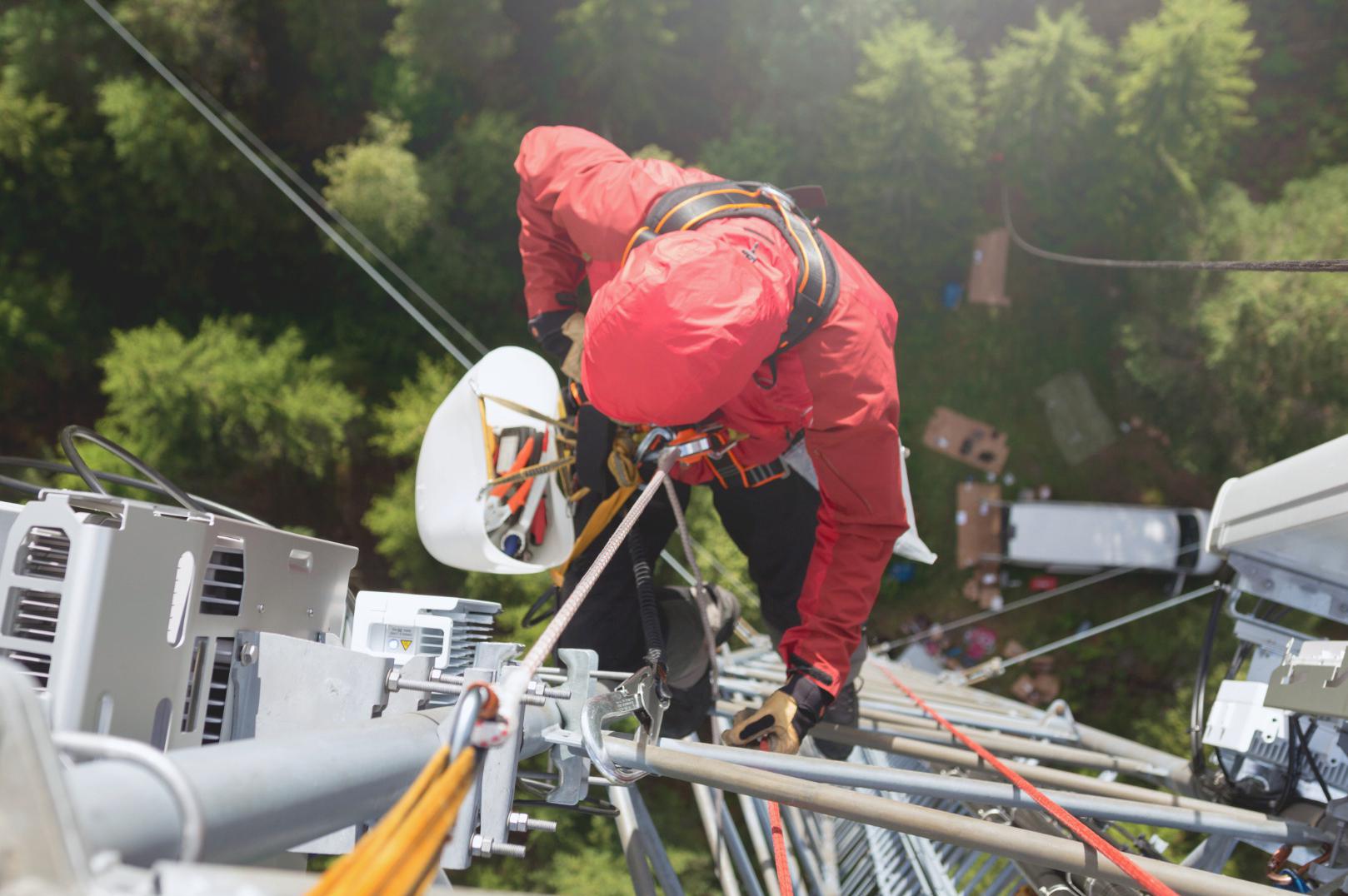 Hardworker - výškové práce
