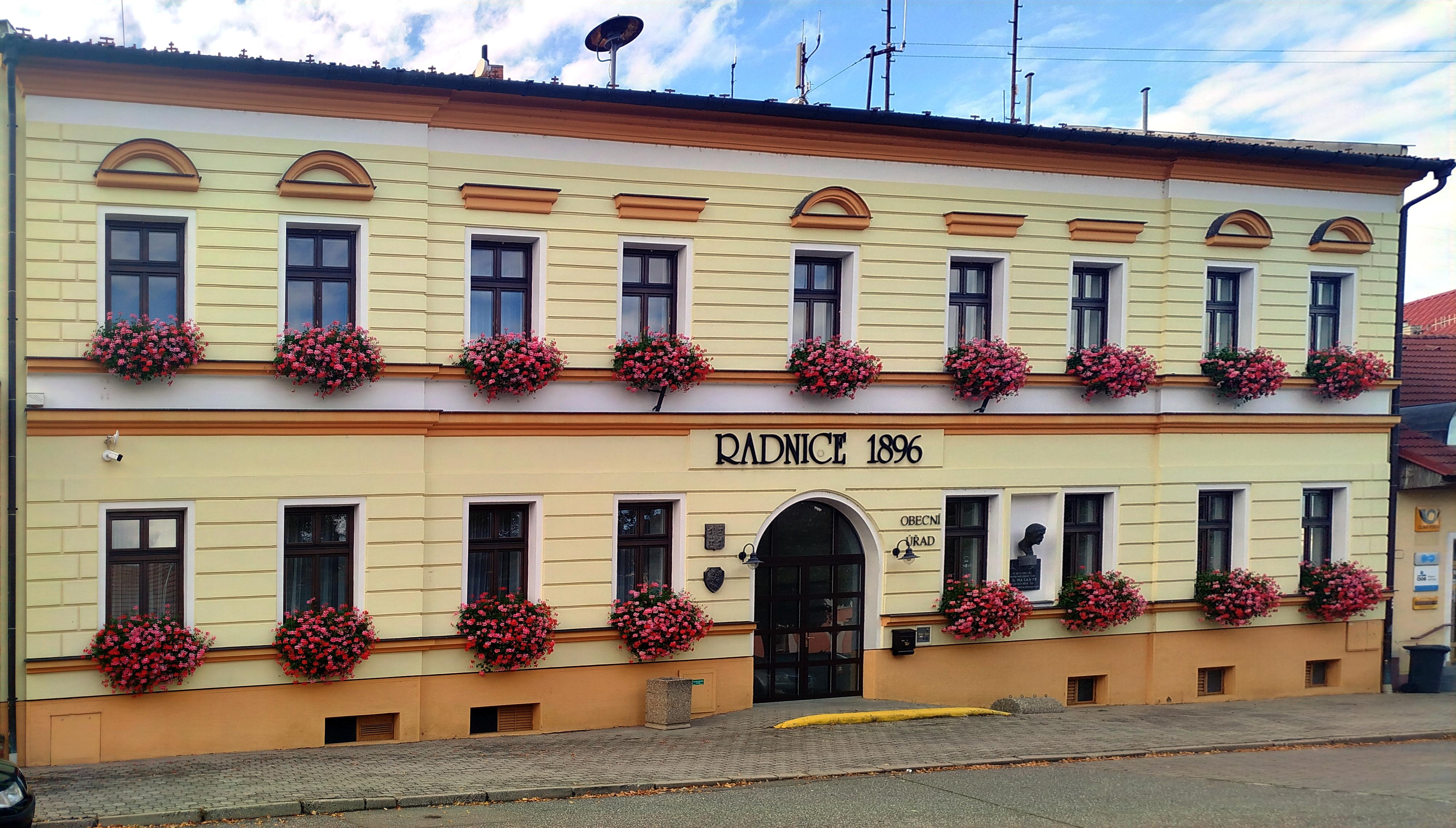 Mutěnice - obecní úřad foto 6