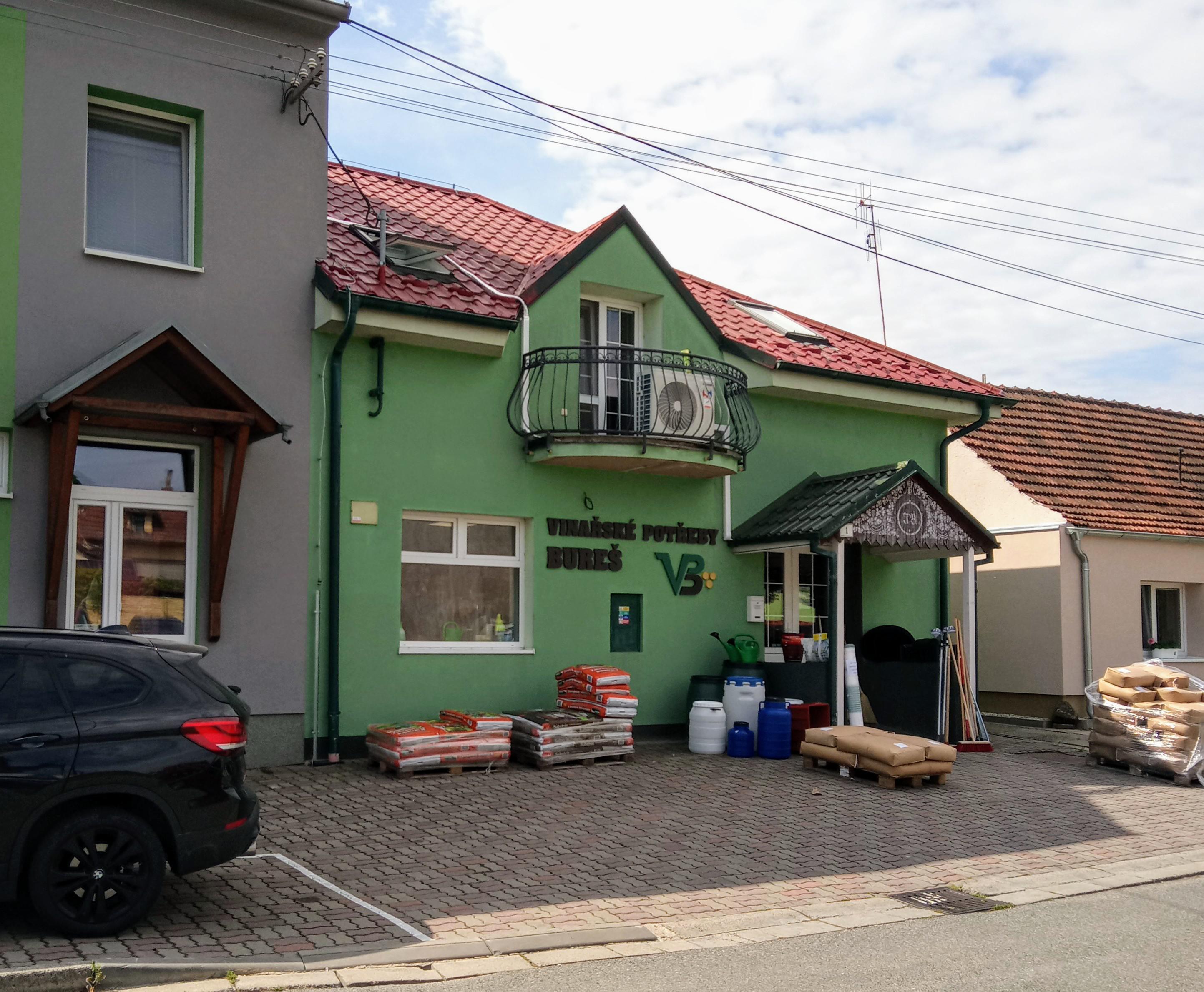 Vinařské potřeby Bureš foto 2