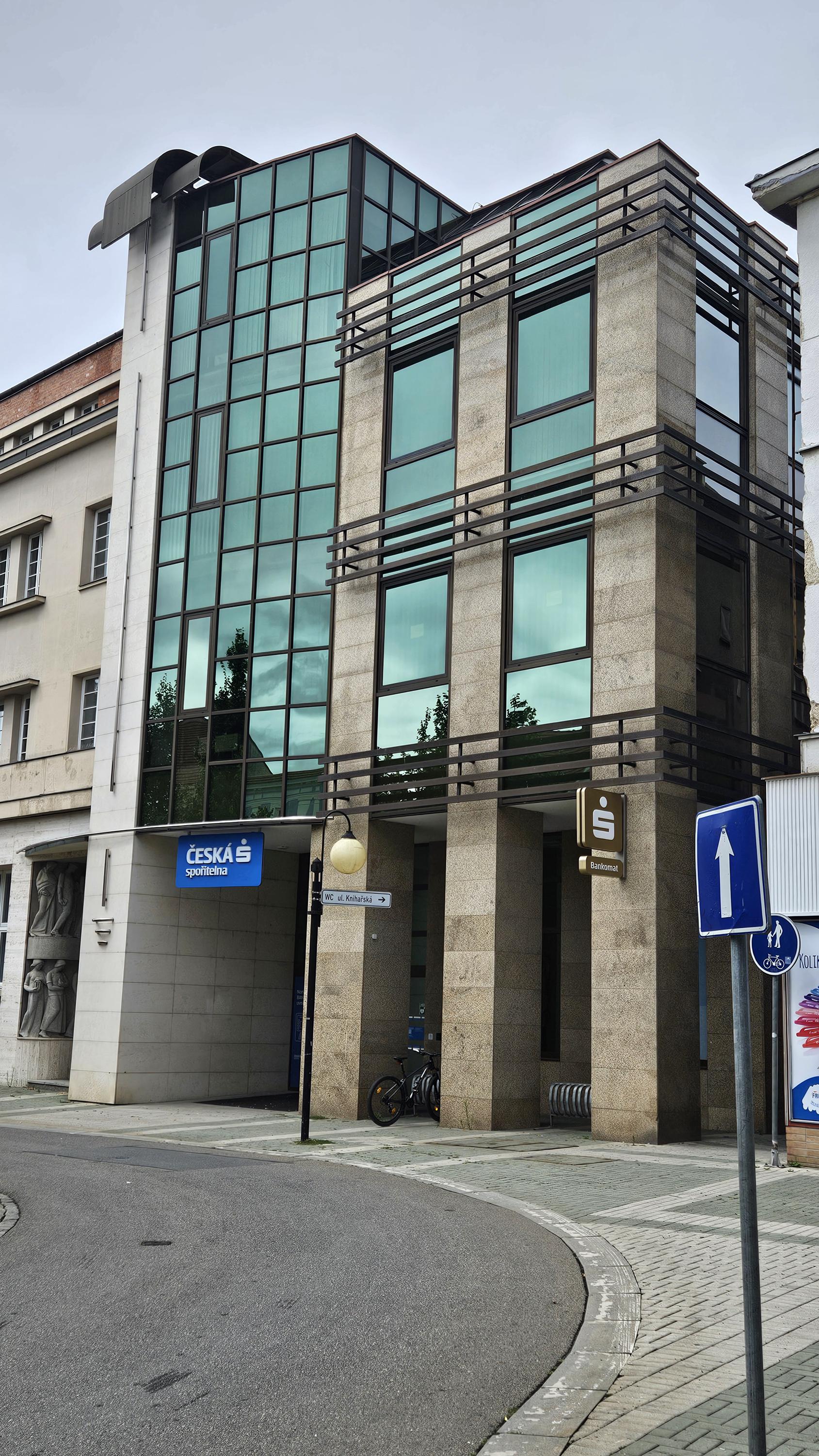 Česká spořitelna, a.s. foto 3