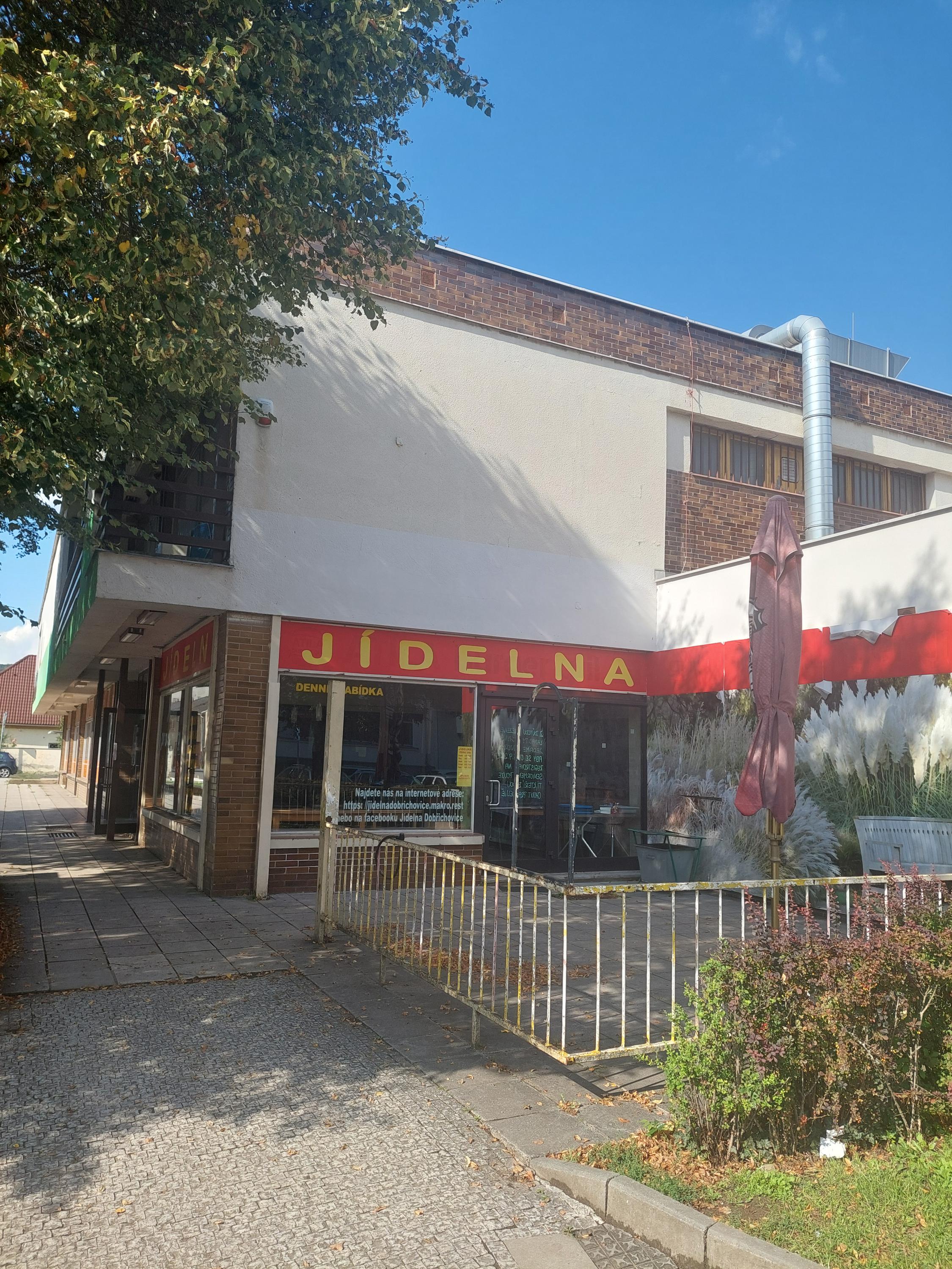 Jídelna Dobřichovice foto 4