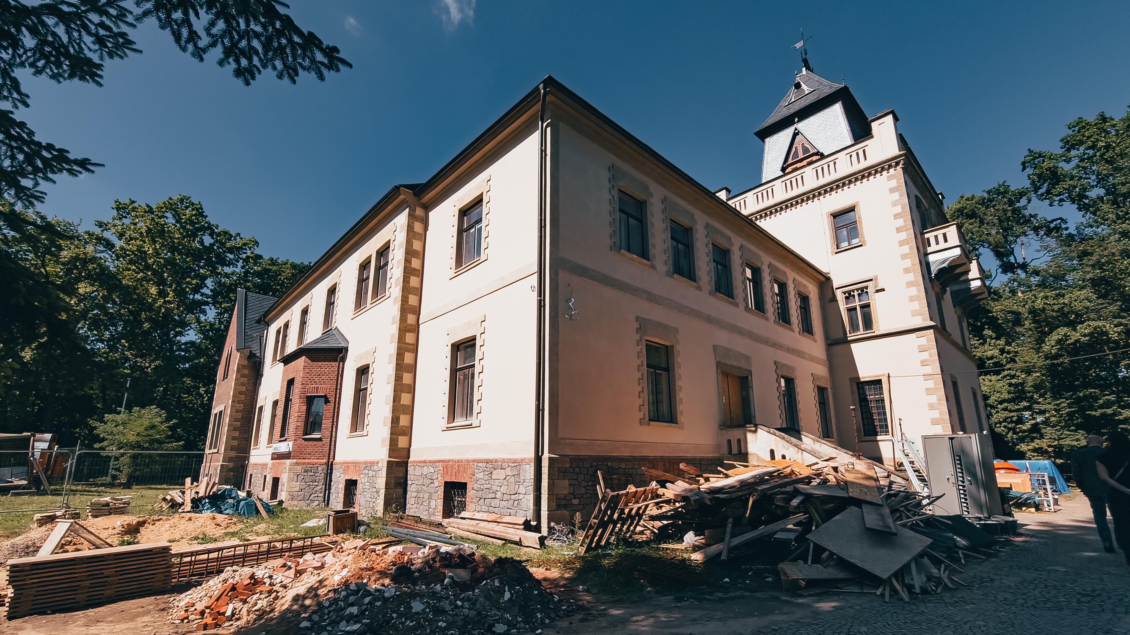Zámeček Pardubice - Larischova vila foto 5