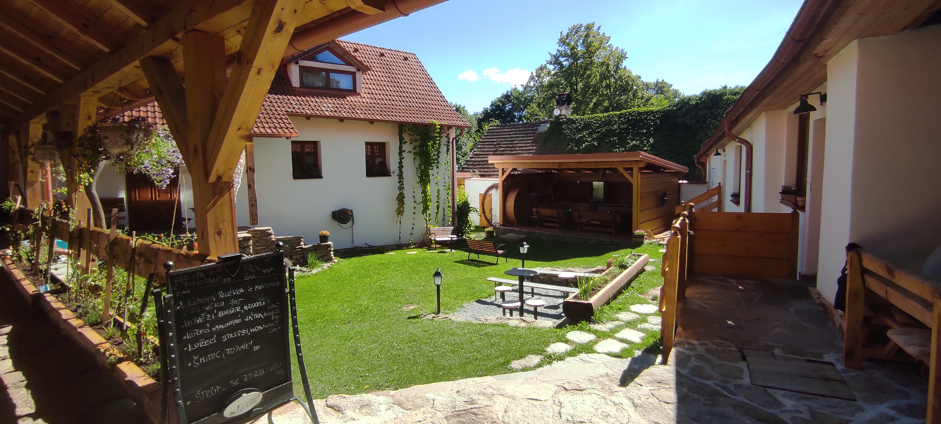 Restaurace Děravá bota foto 5