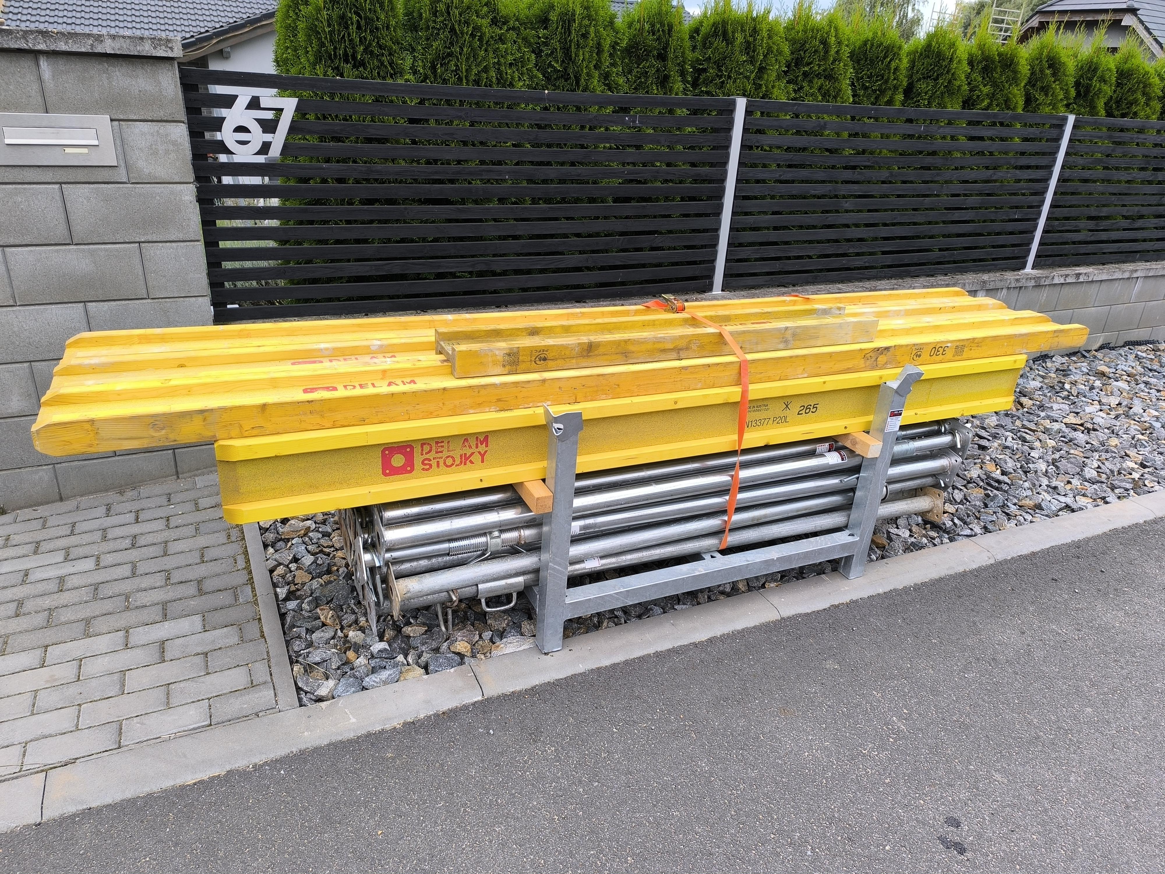 DĚLÁM STOJKY foto 2