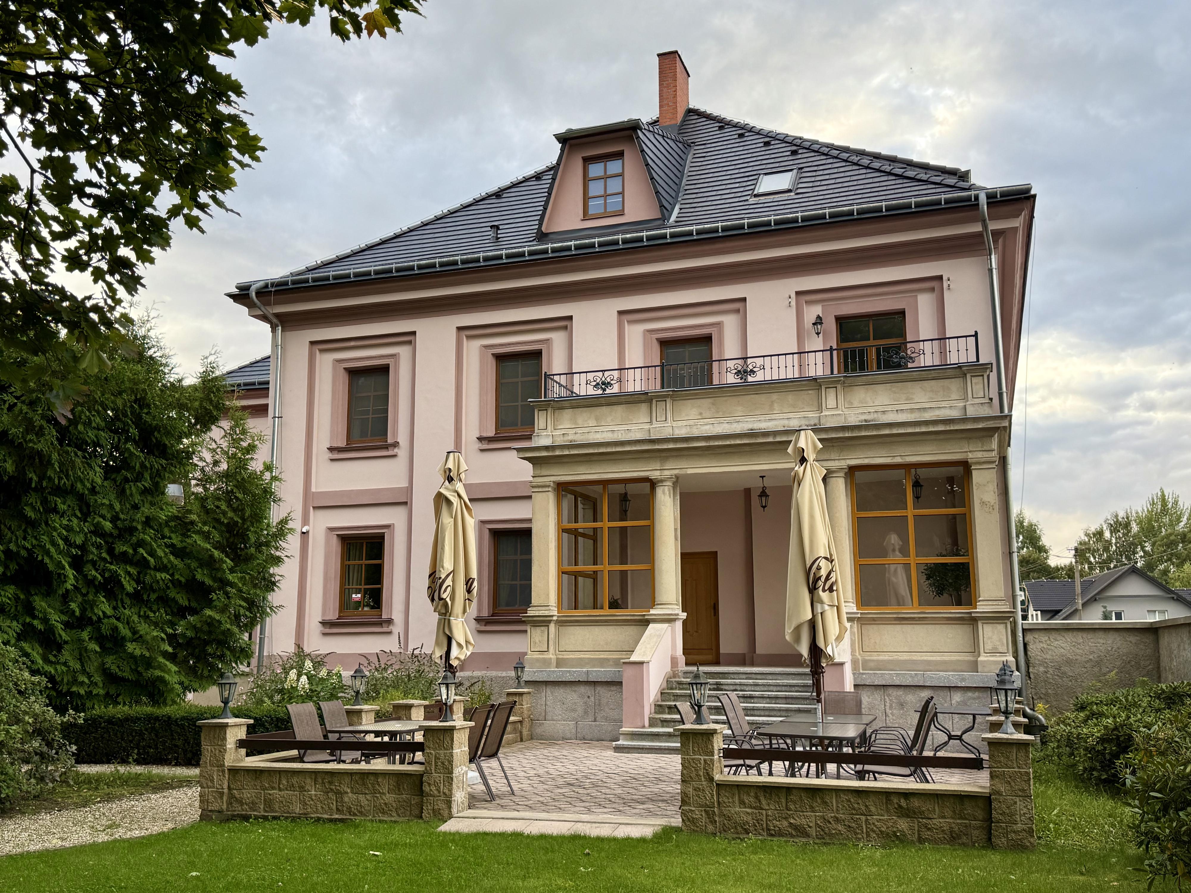 Hotel Zámeček Raspenava foto 6