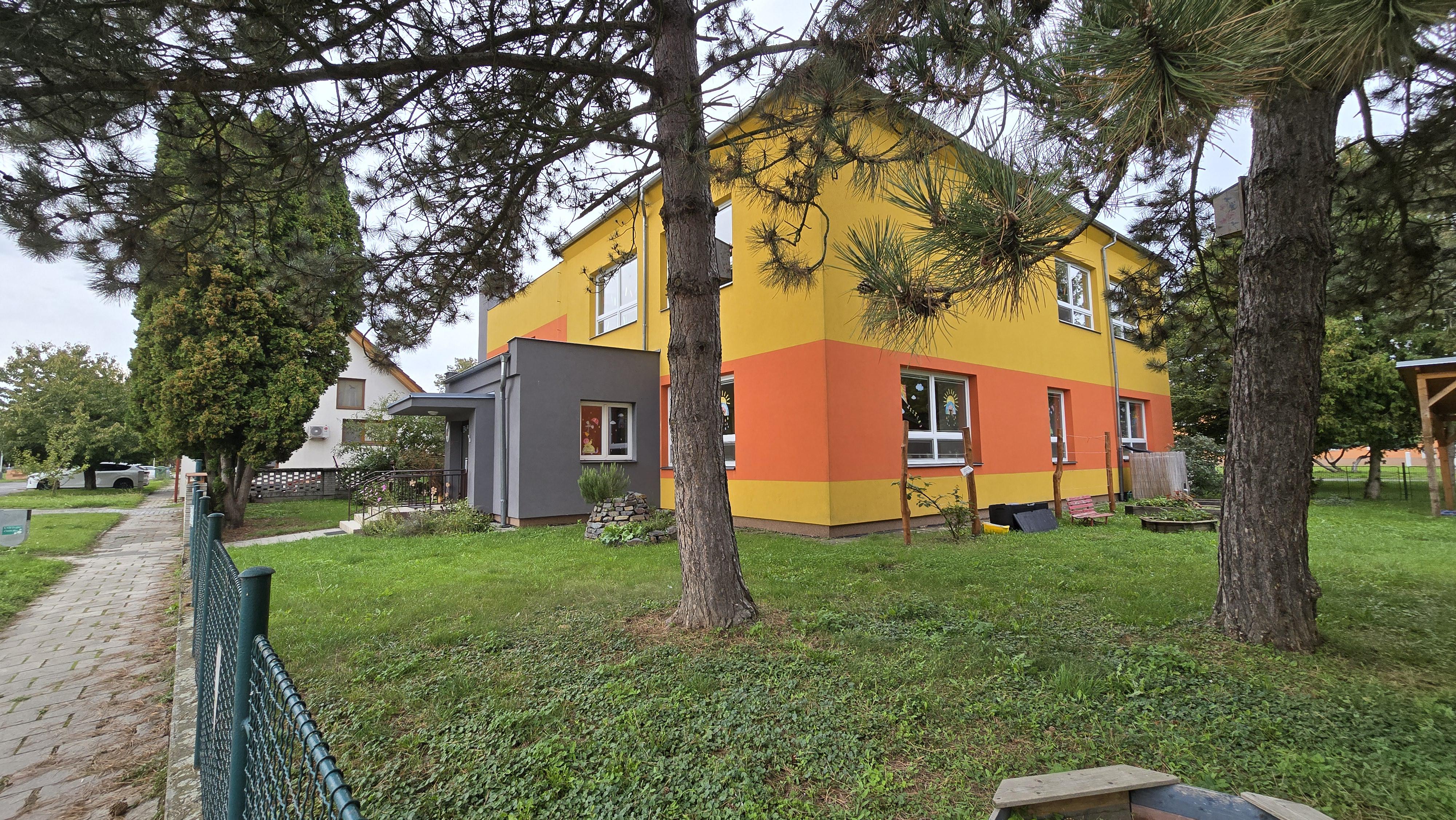 Mateřská škola Blatec foto 2