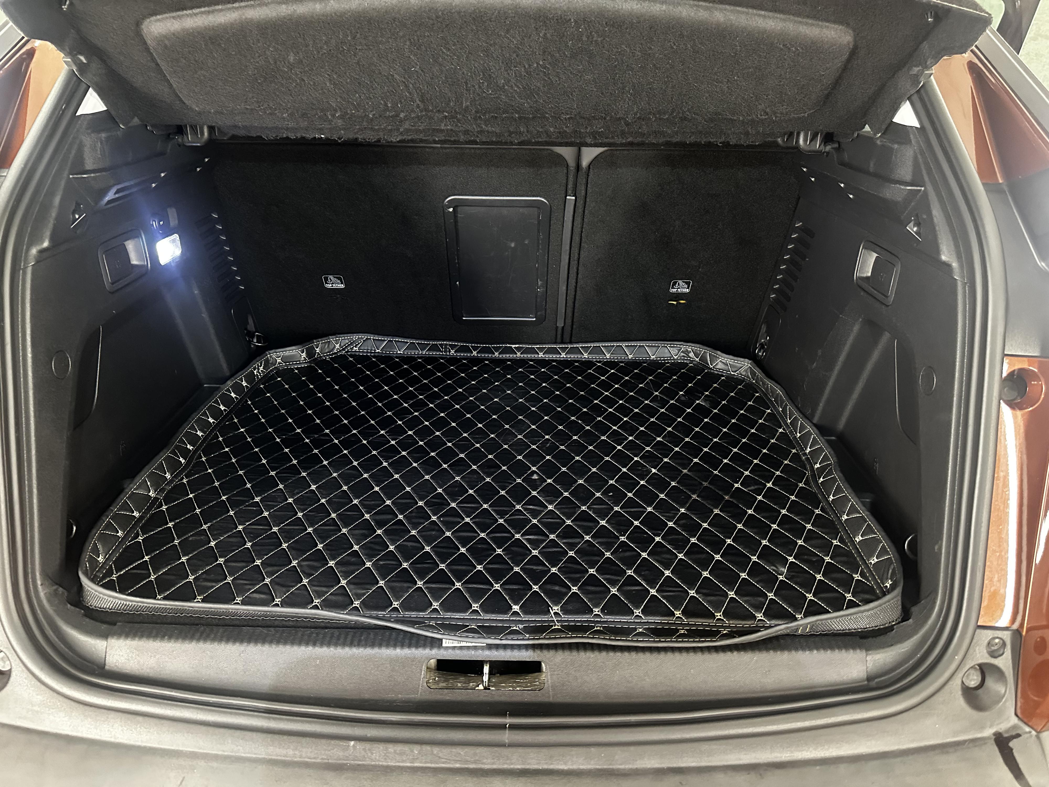 Suché čištění interiéru vozidel