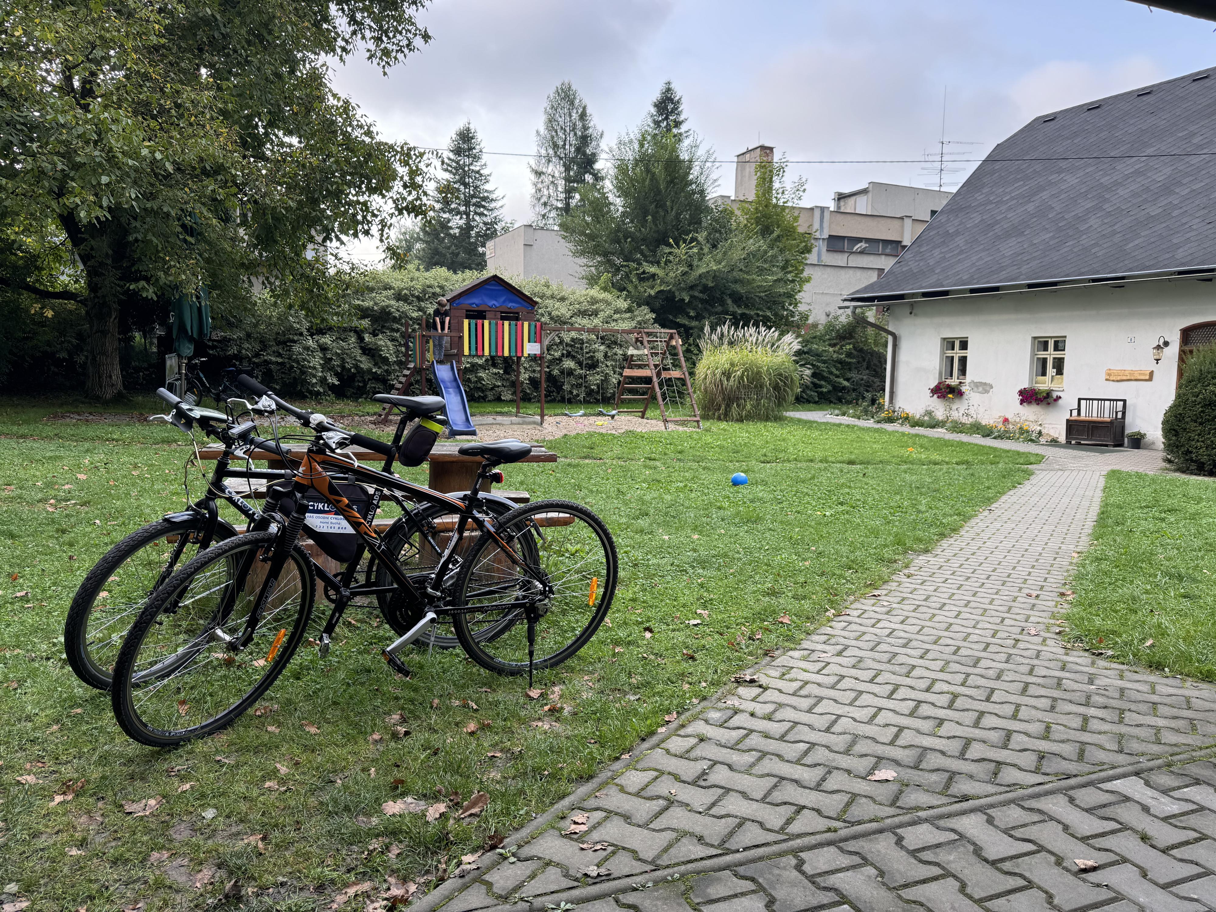 Hospůdka U Dubu foto 2