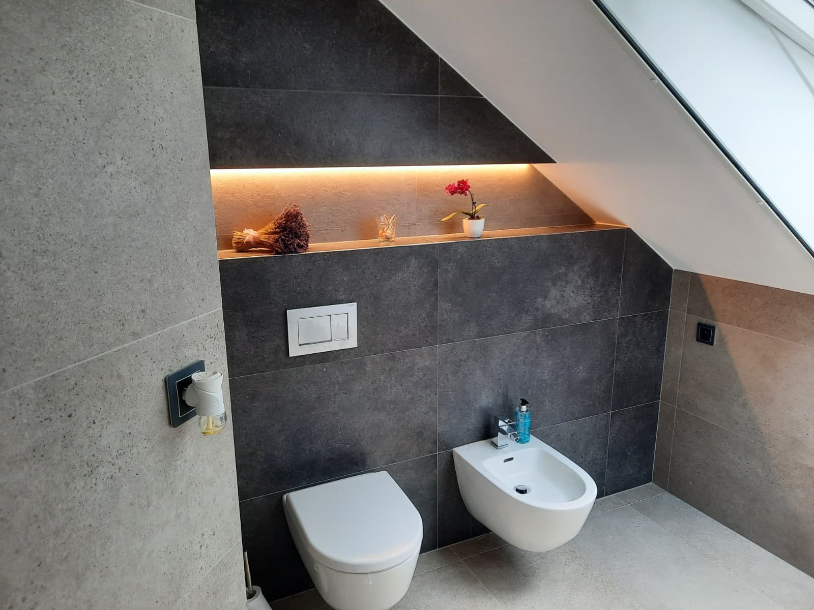 Pavel Dvořáček - koupelny a rekonstrukce na klíč foto 2