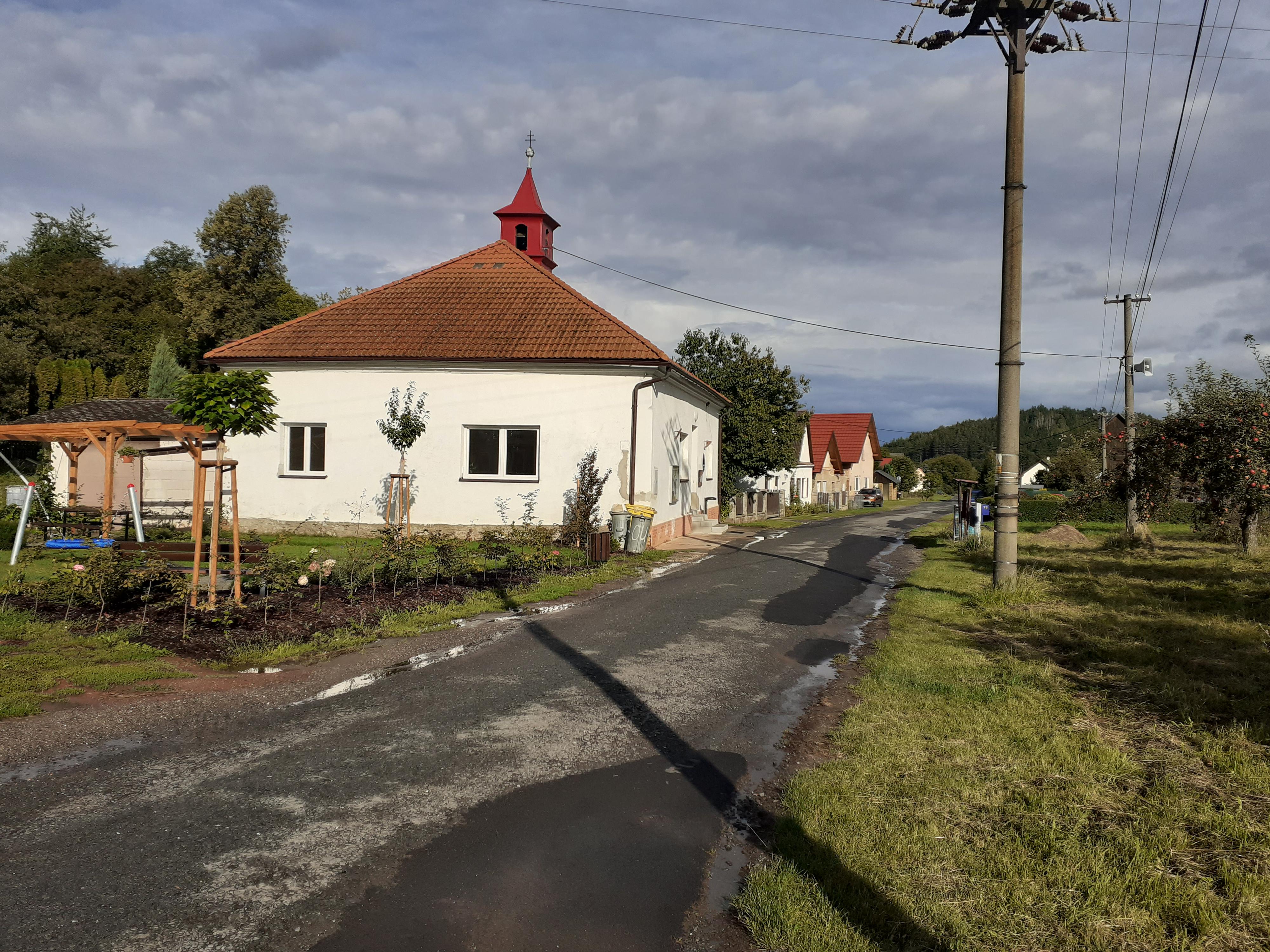 Malíkov - obecní úřad foto 2