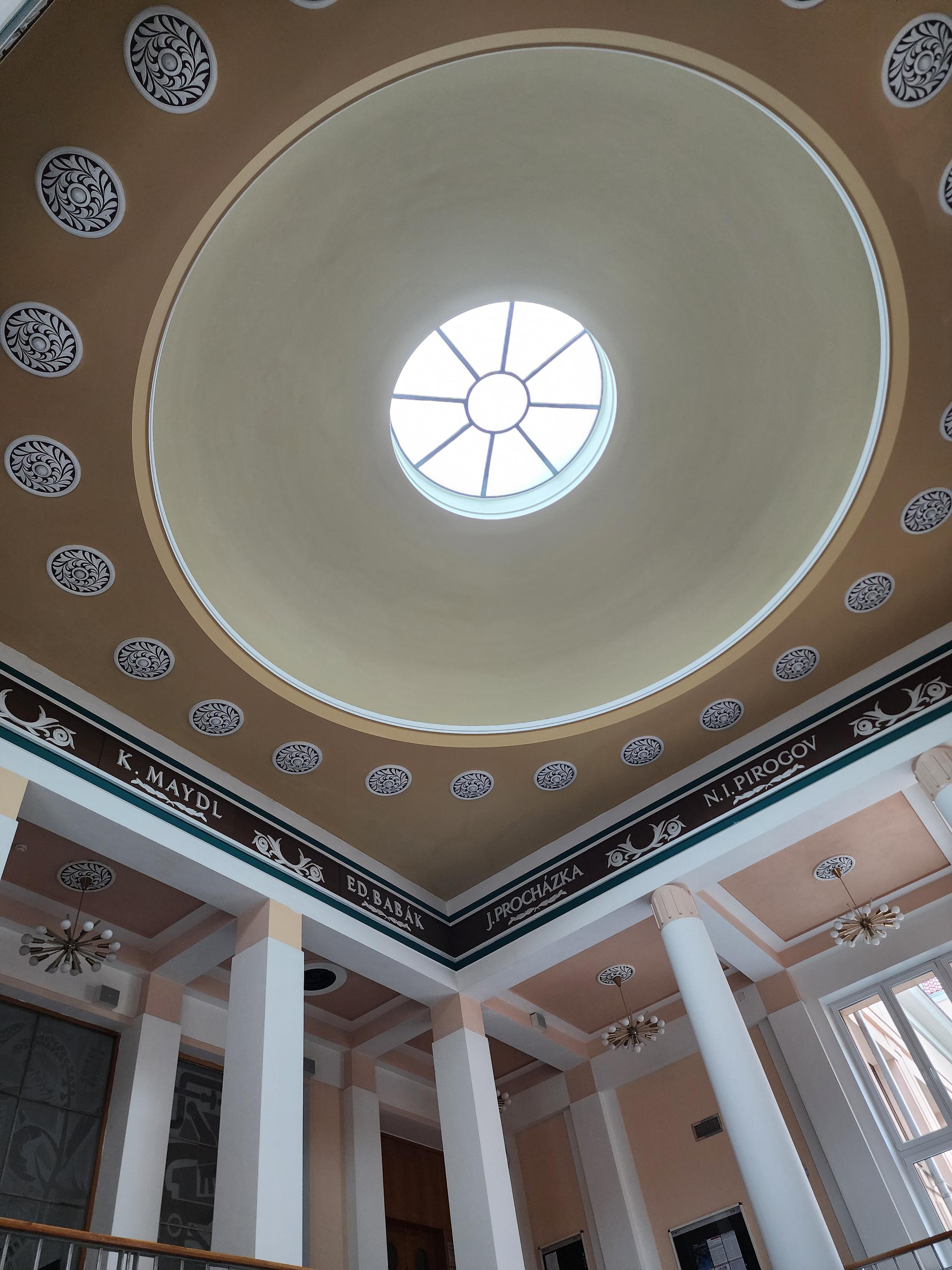 Univerzita Palackého v Olomouci - Lékařská fakulta foto 3