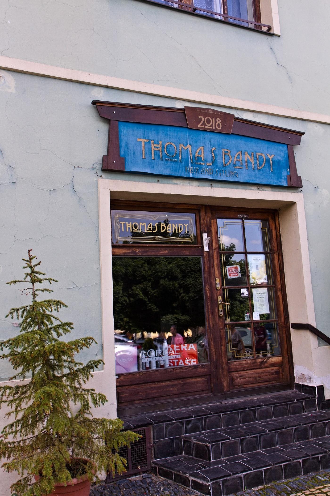 Thomas Bandy Hair and Styling foto 3