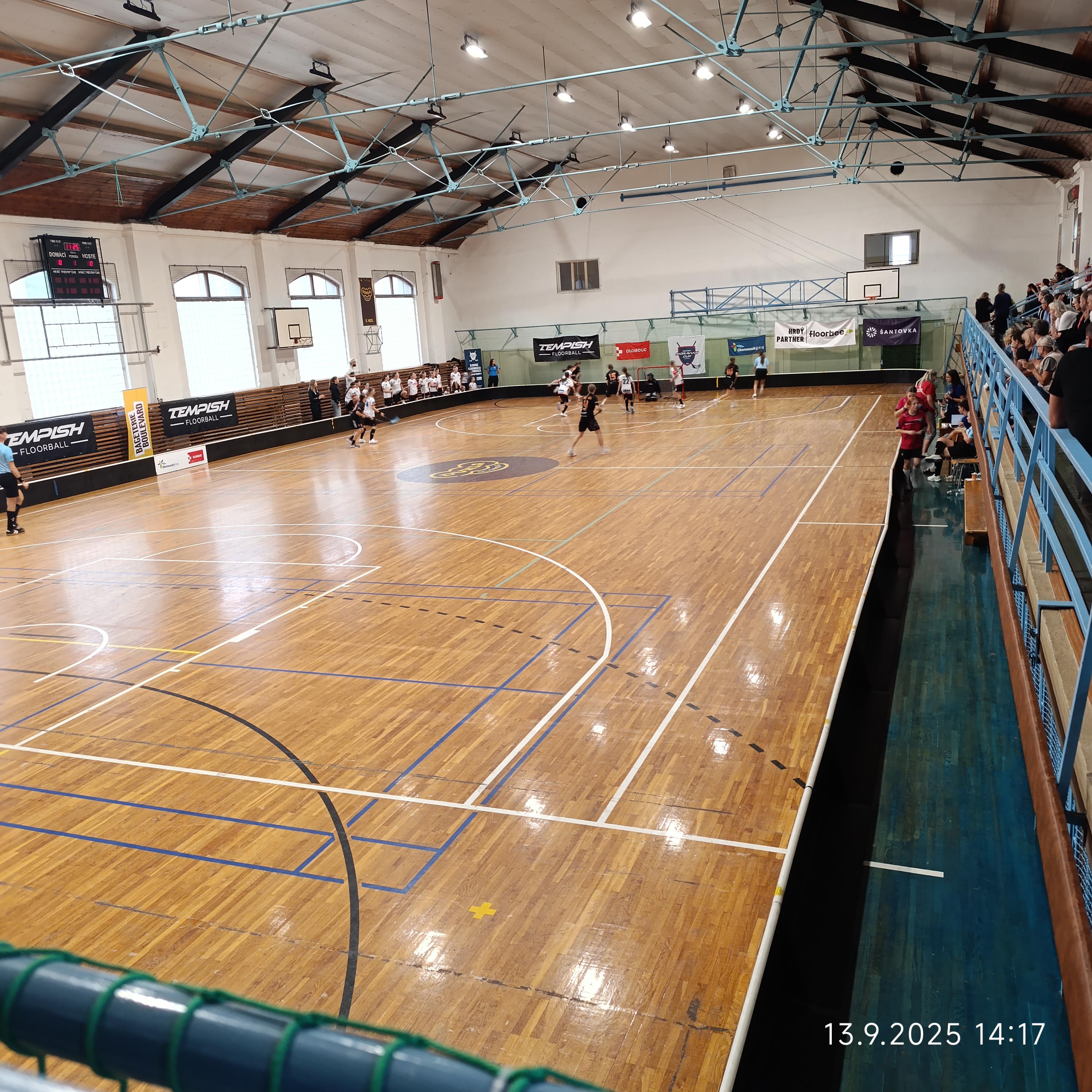Sportovní hala Šibeník foto 5
