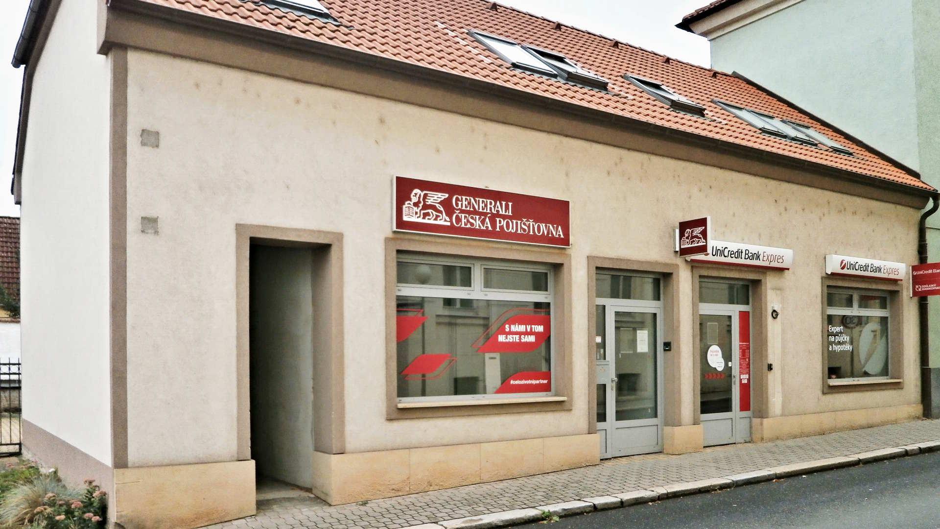 Bankomat UniCredit Bank Czech Republic foto 2