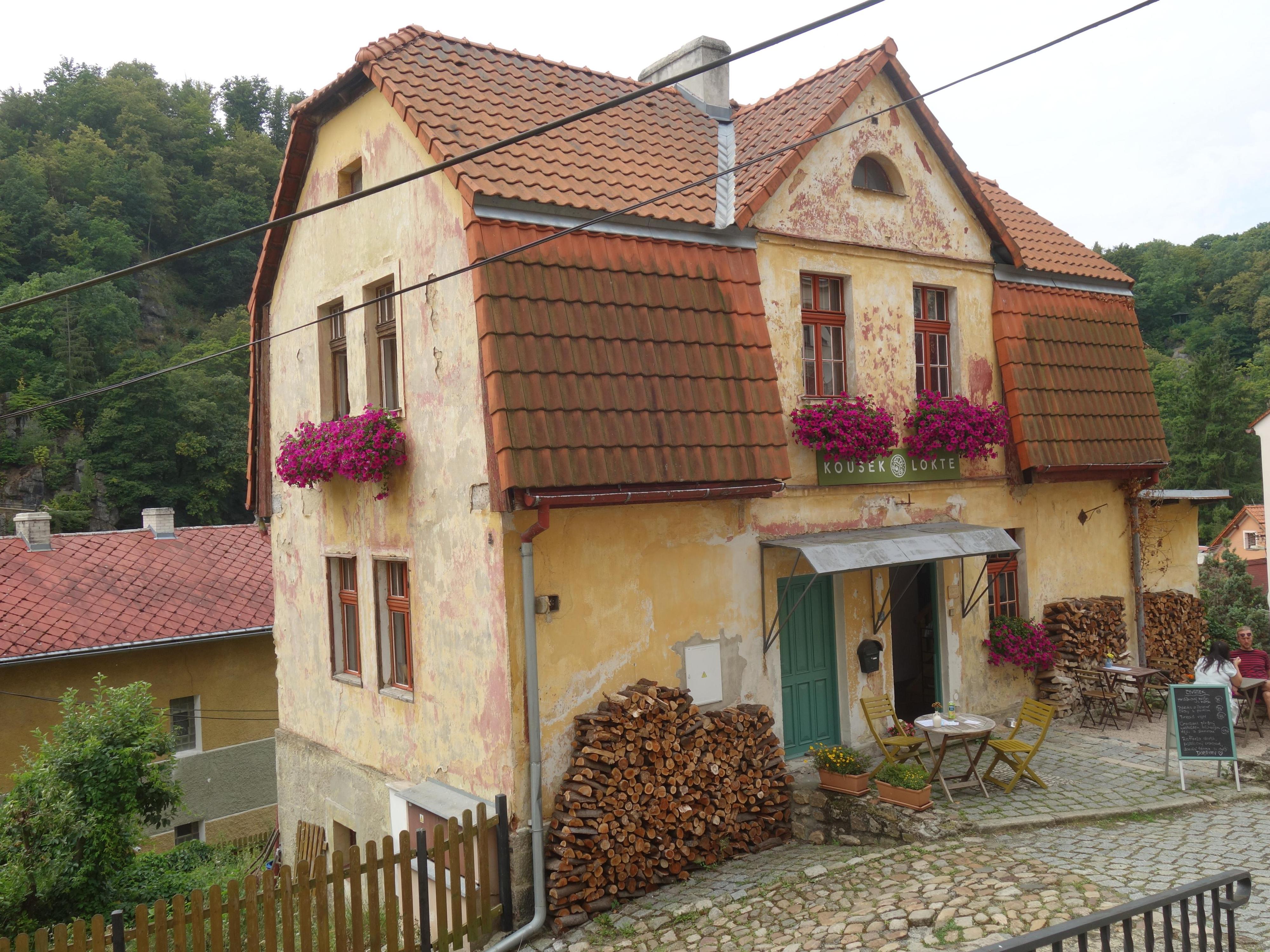 Kousek Lokte foto 6