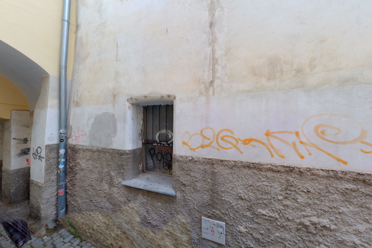 Kavárna/cukrárna Cafe & Wine Český Dvůr