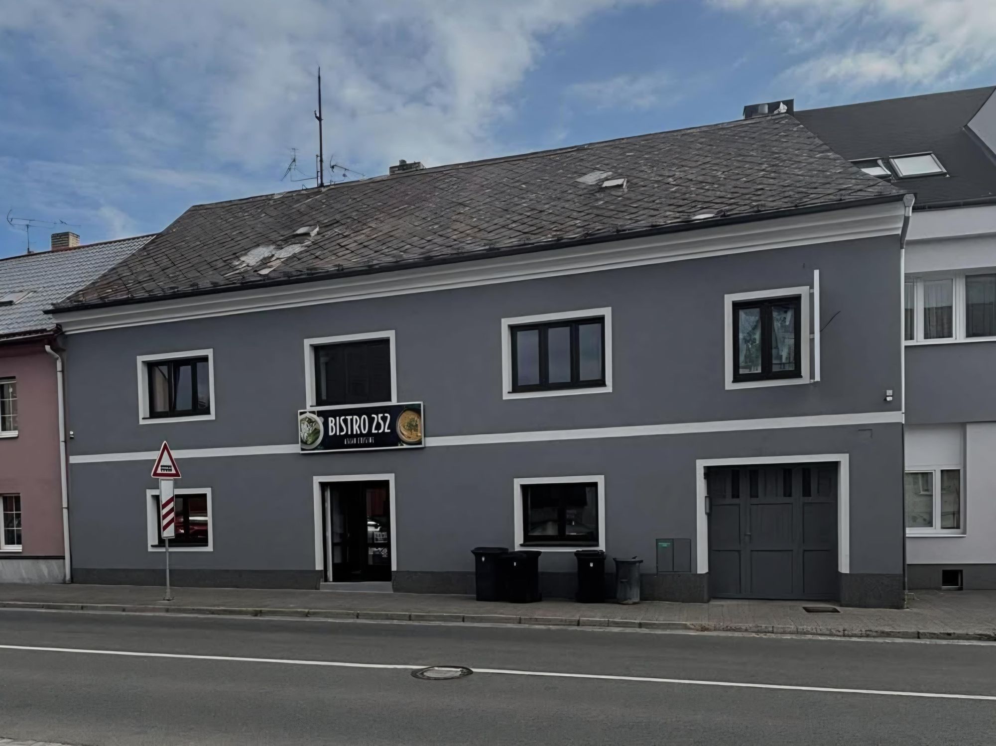 Bistro 252 Asian Cuisine