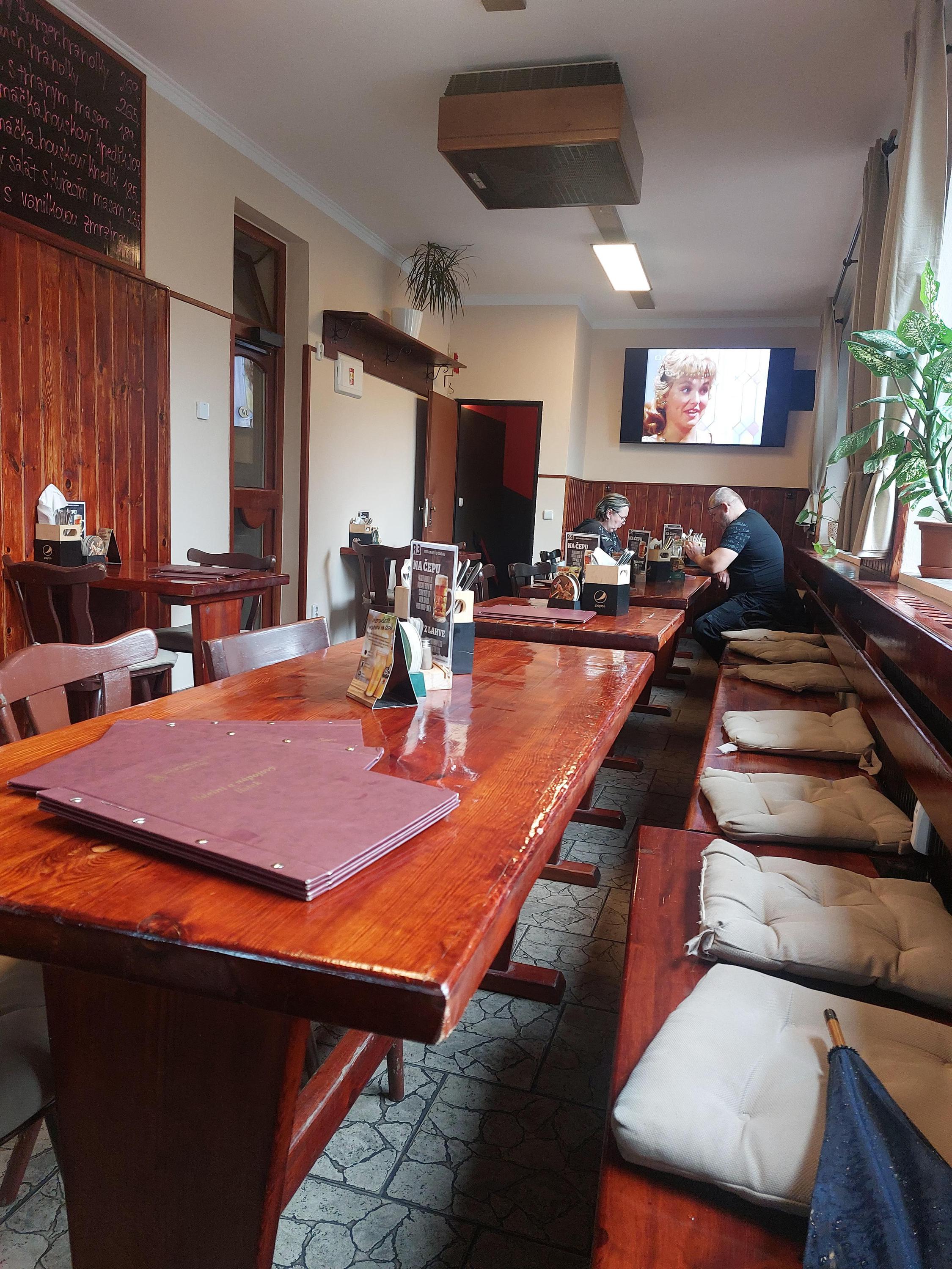 Restaurace a bar U Zvonečku foto 3