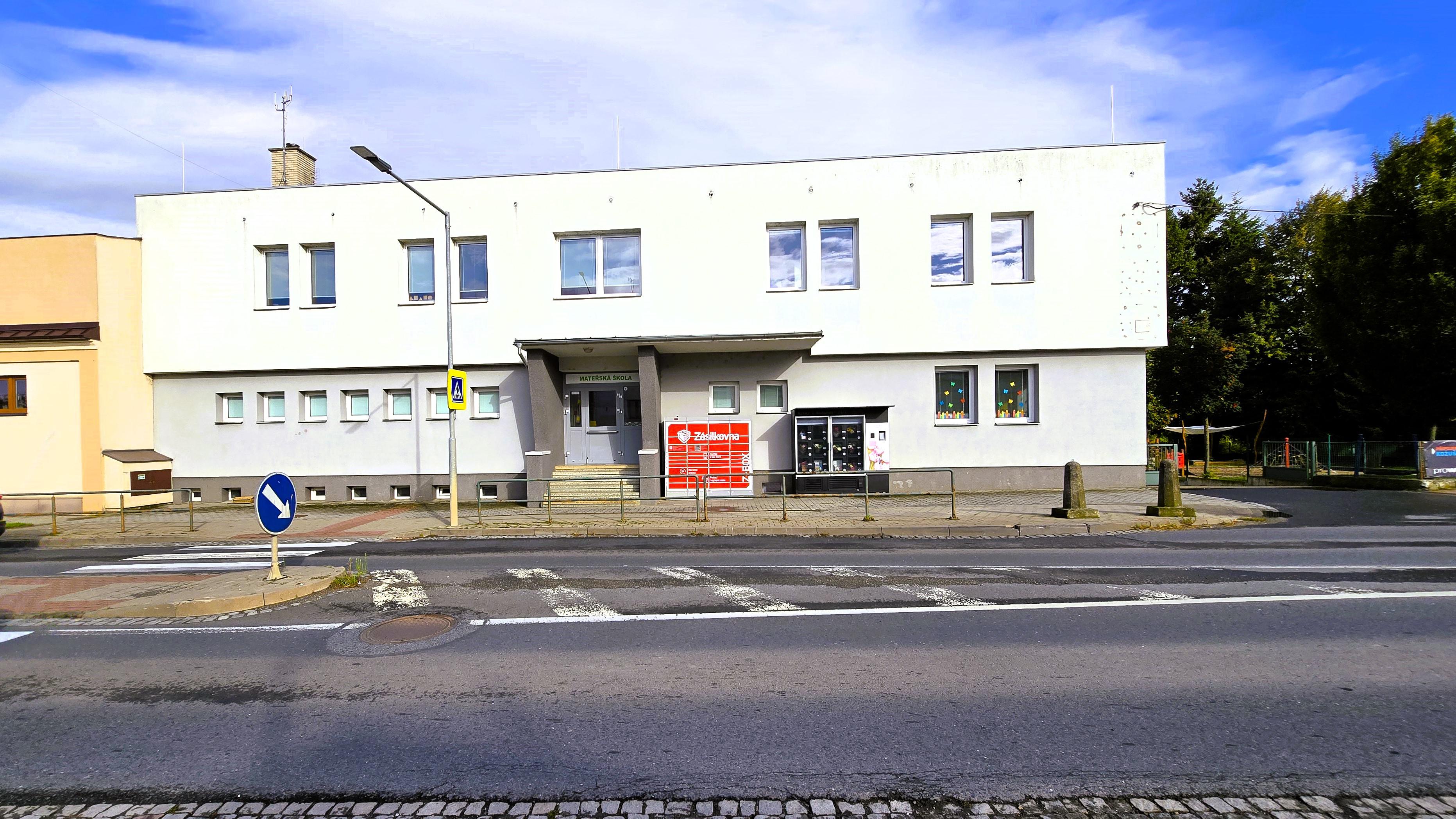 ZŠ a MŠ Kožušany - Tážaly foto 2