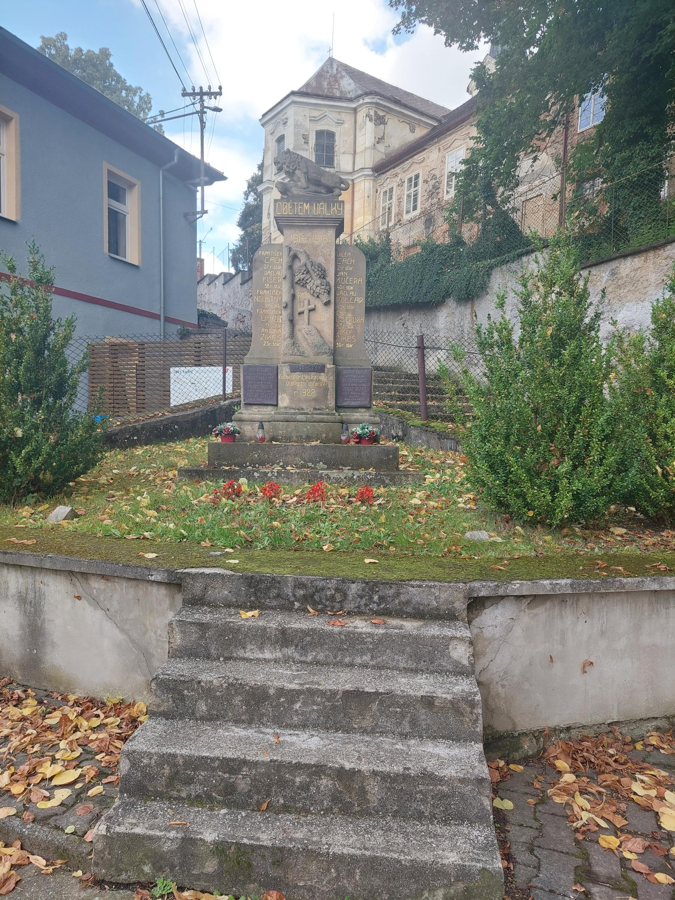 Chříč - obecní úřad foto 4