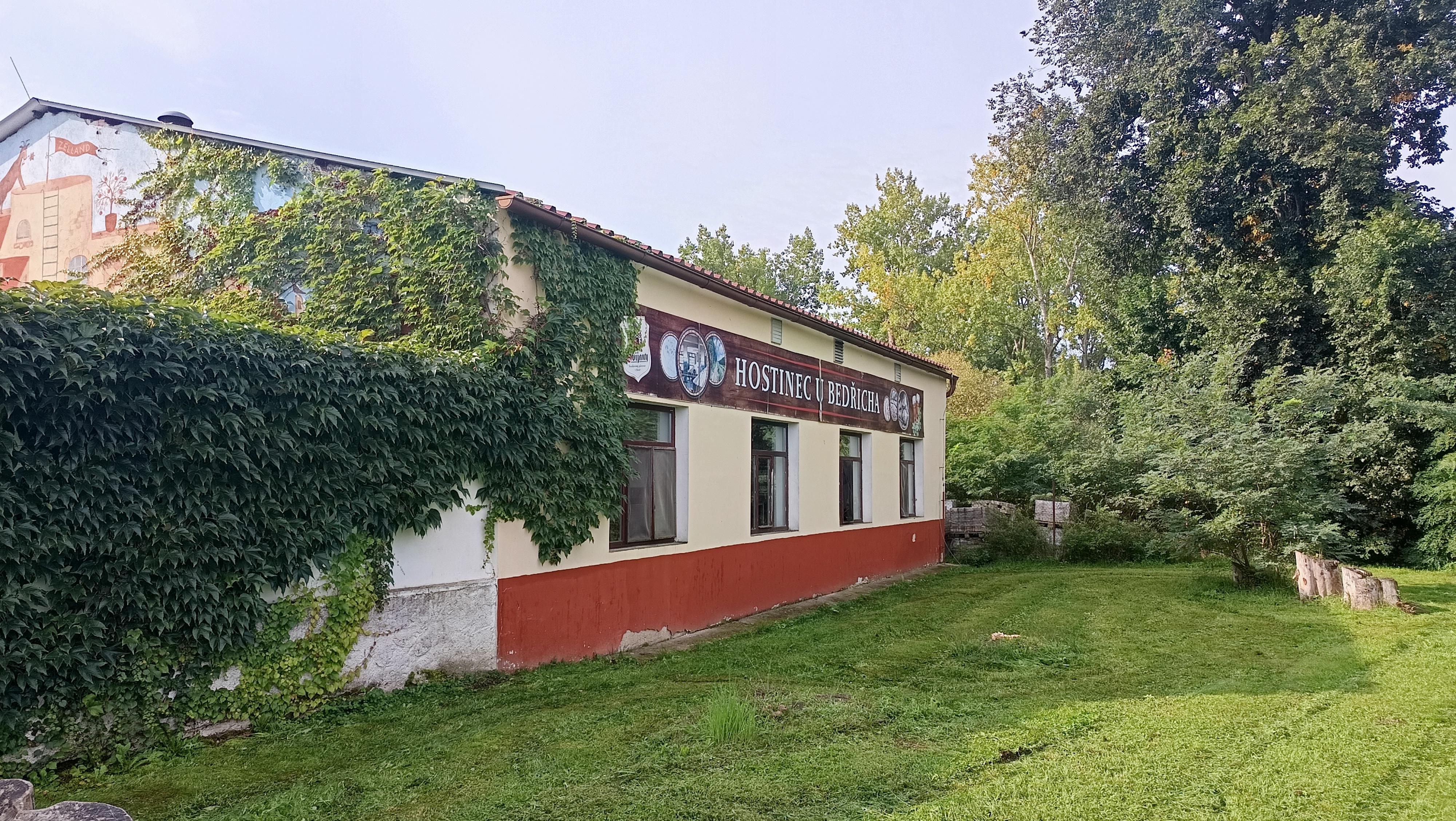 Ubytování Zoopark Zelčín foto 5